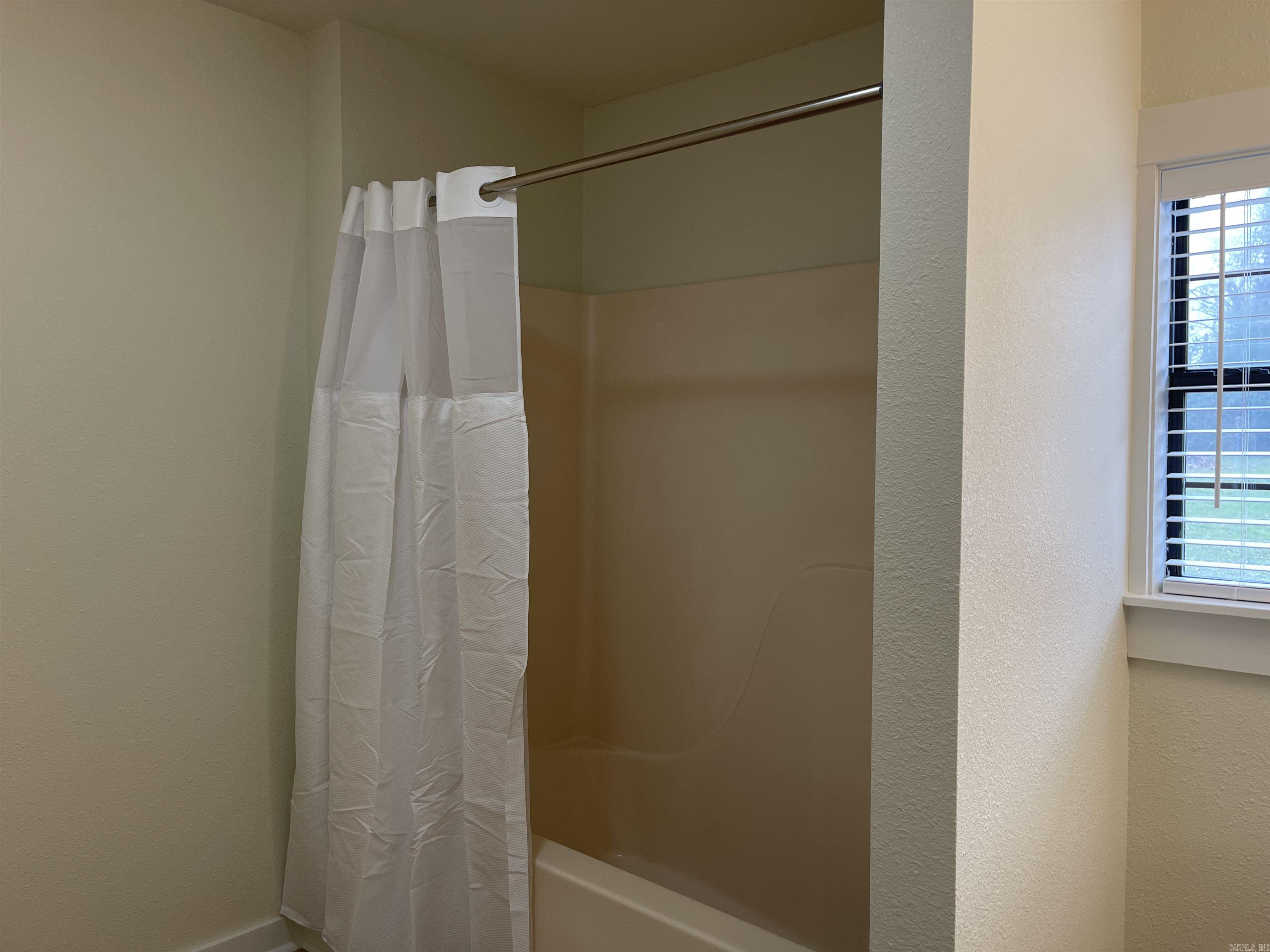 RIDGECREST - Residential