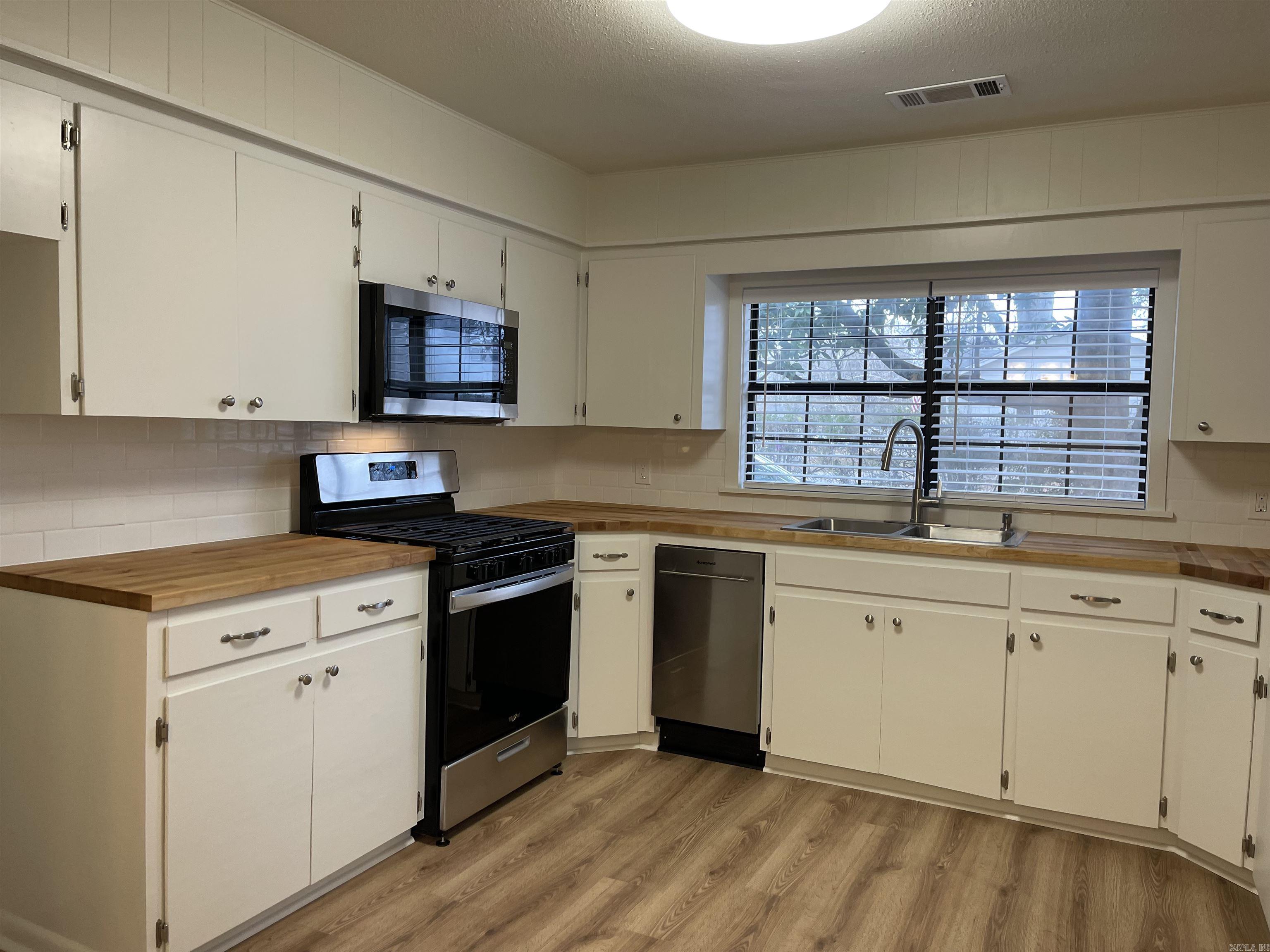 RIDGECREST - Residential