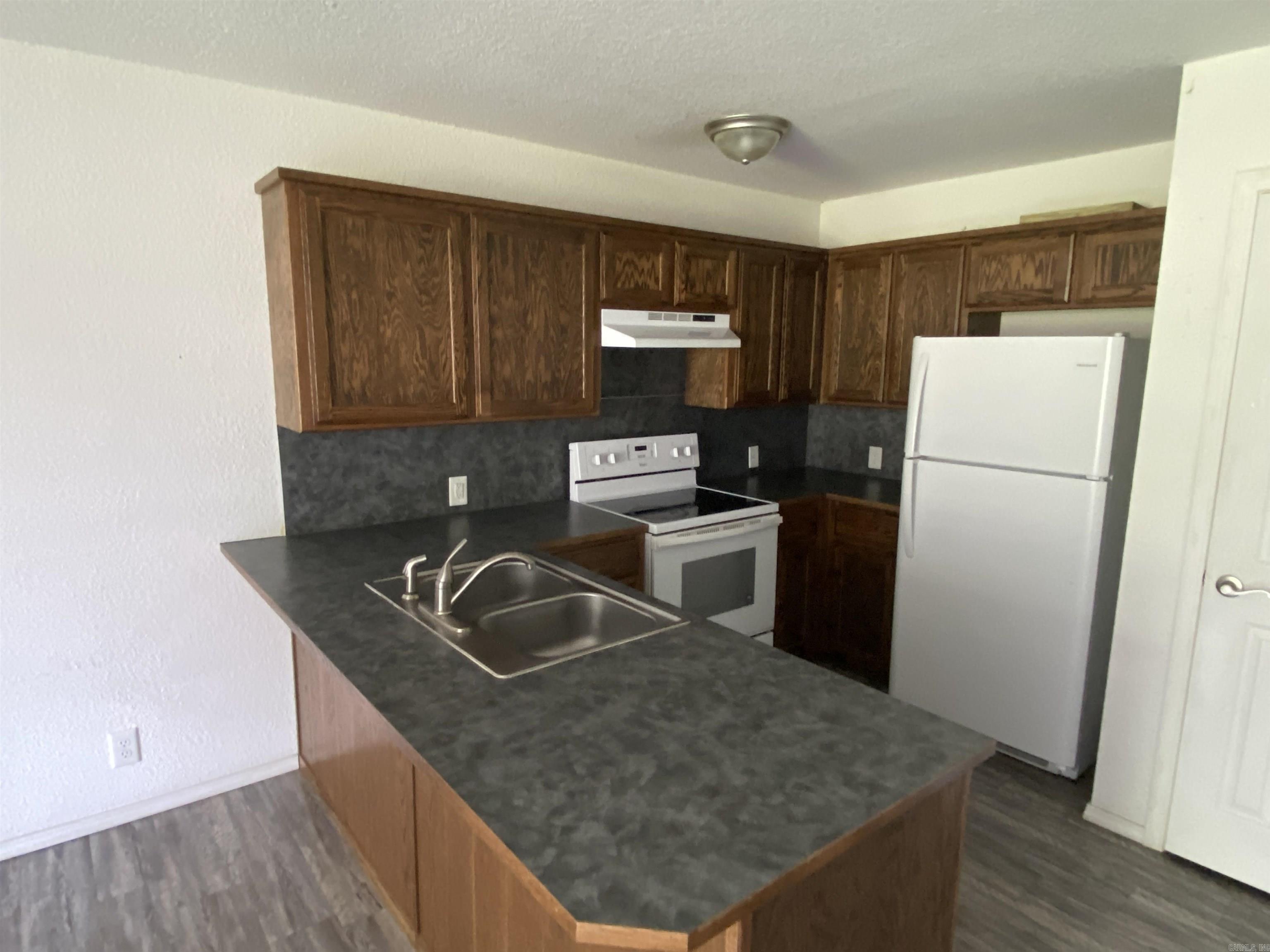 Metes & Bounds - Residential Income