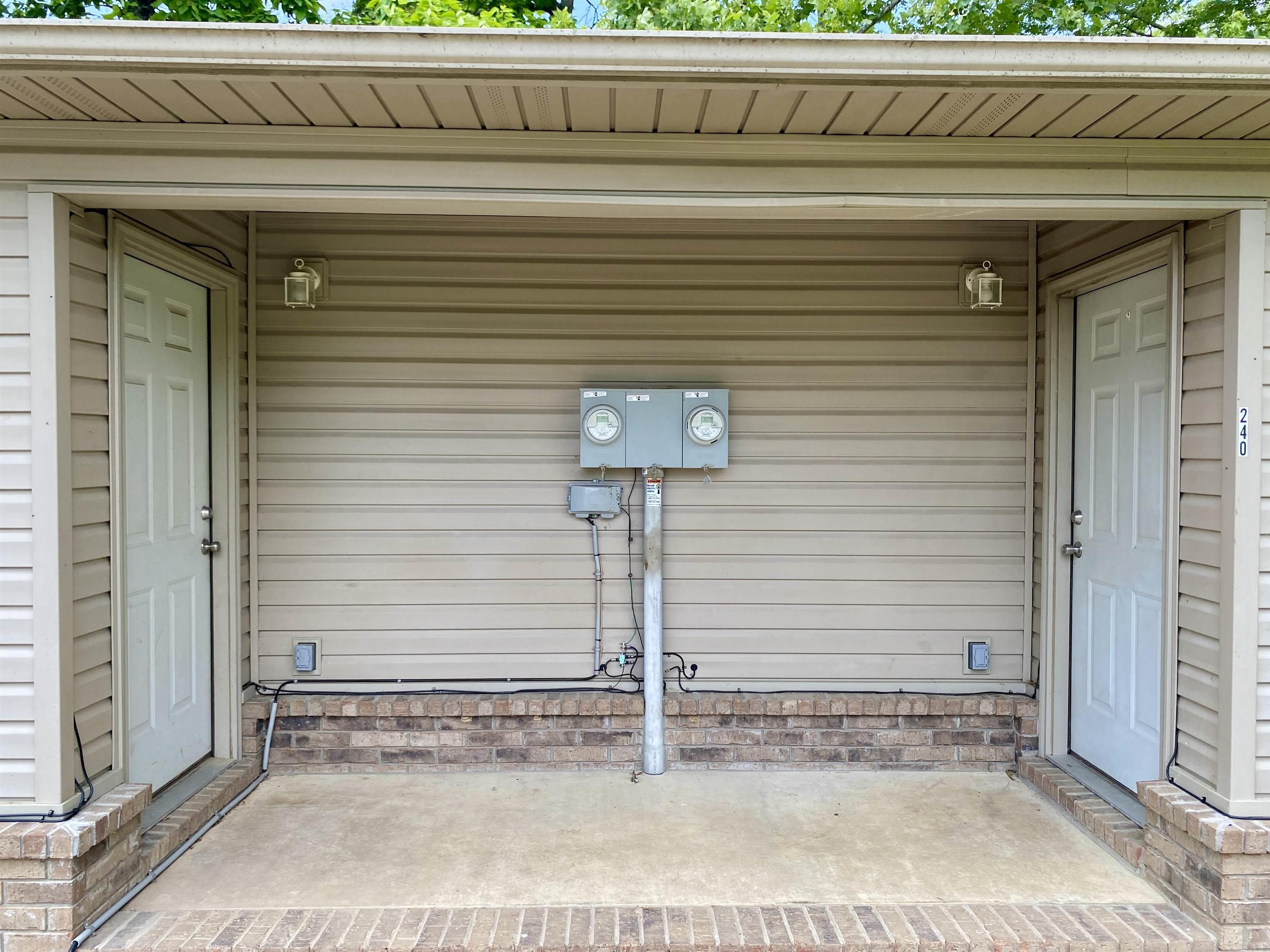 Metes & Bounds - Residential Income