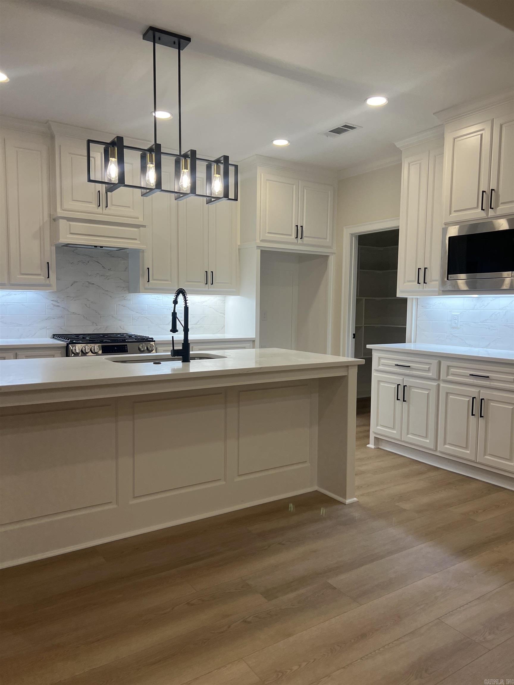 THE GROVE - Residential
