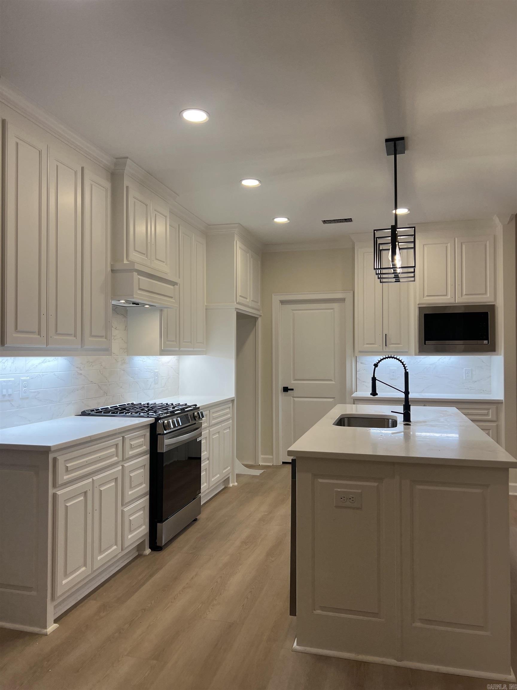 THE GROVE - Residential