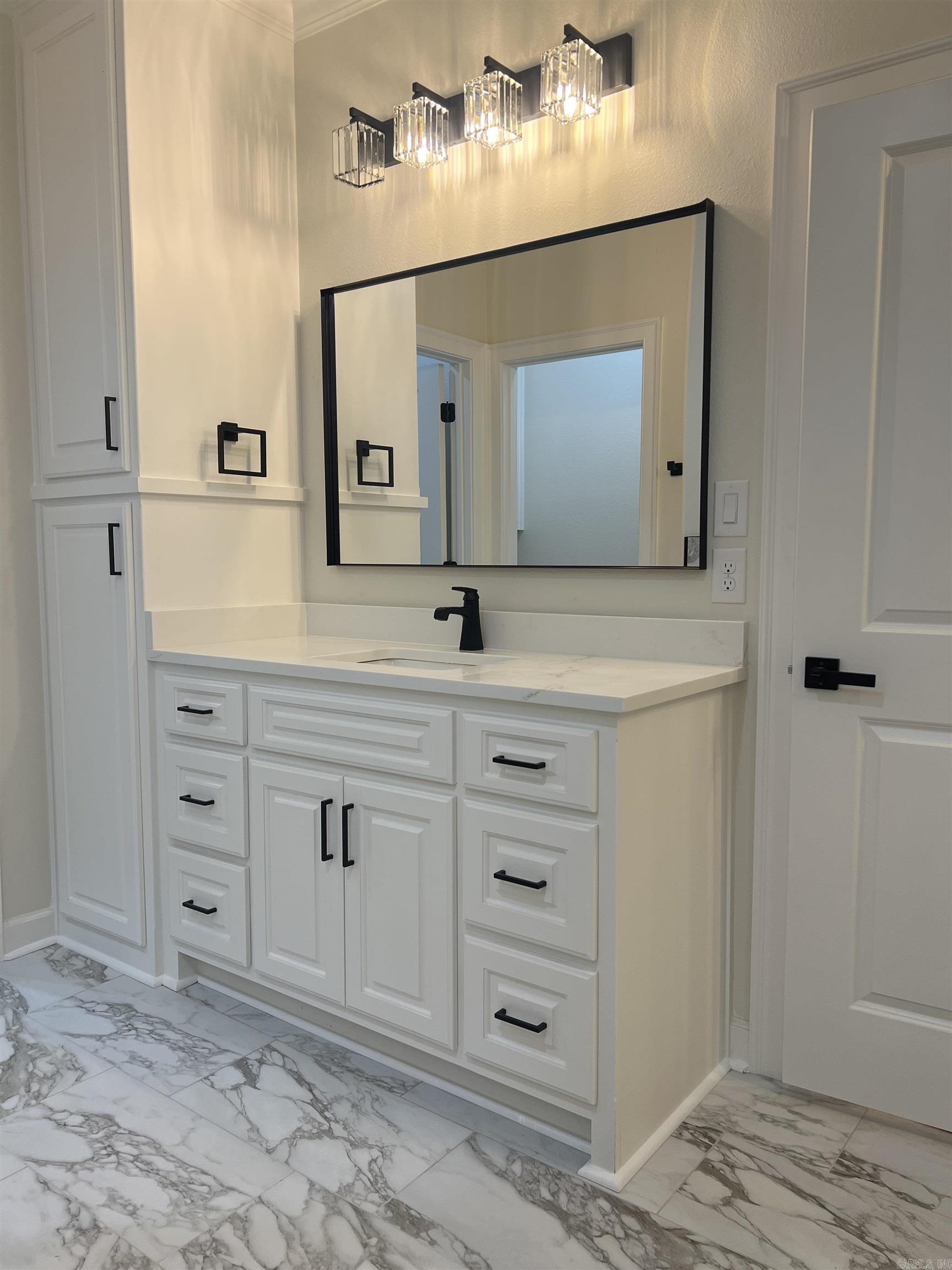 THE GROVE - Residential