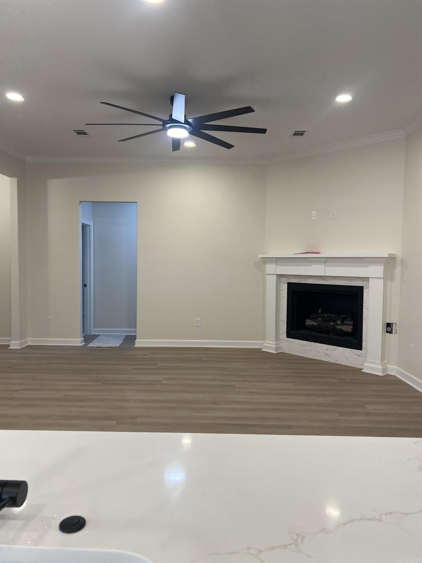 THE GROVE - Residential