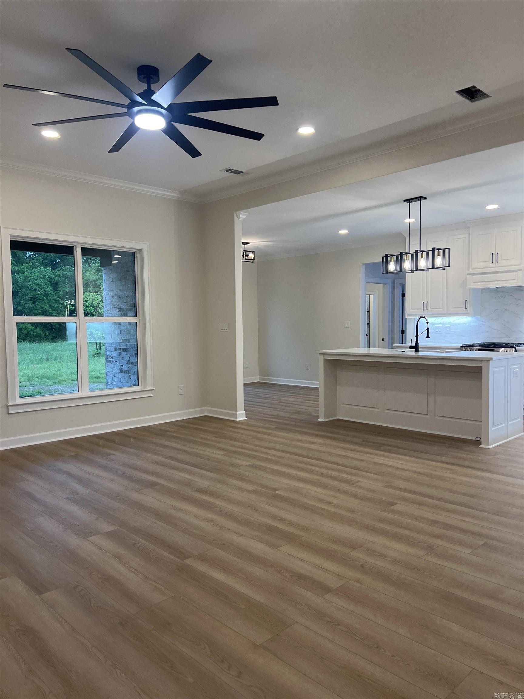 THE GROVE - Residential