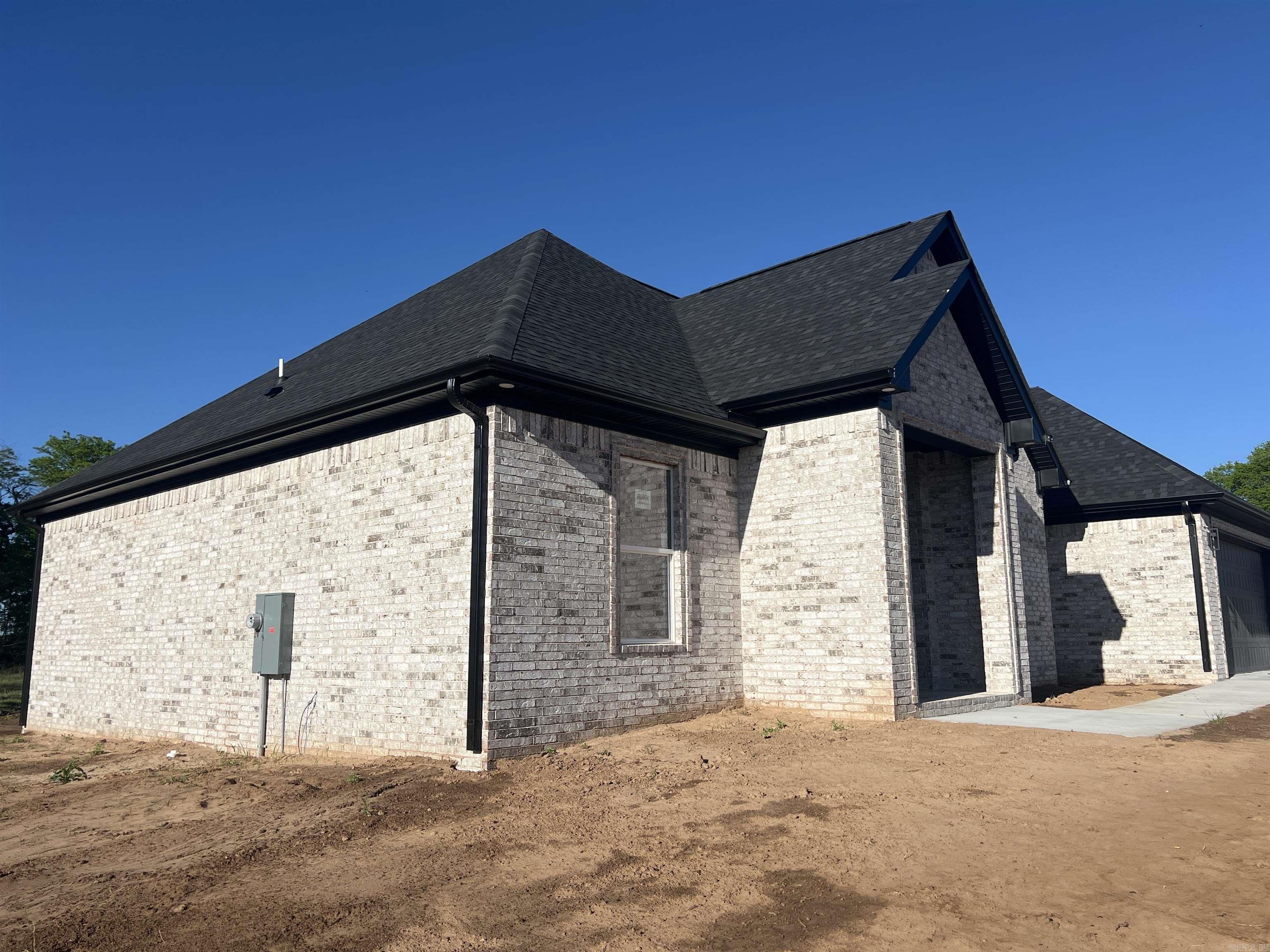 THE GROVE - Residential