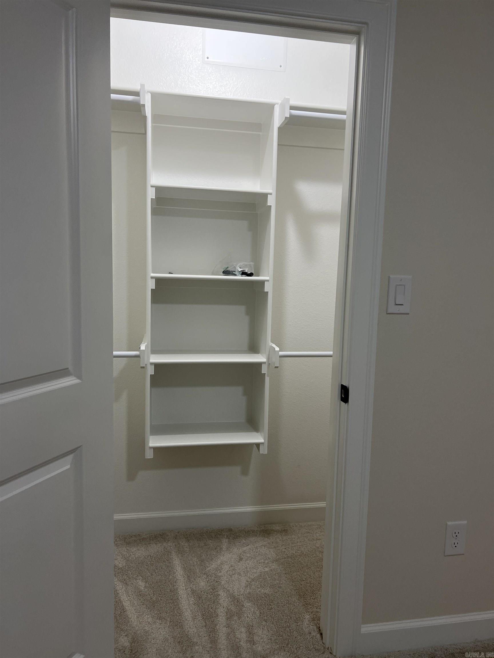 THE GROVE - Residential