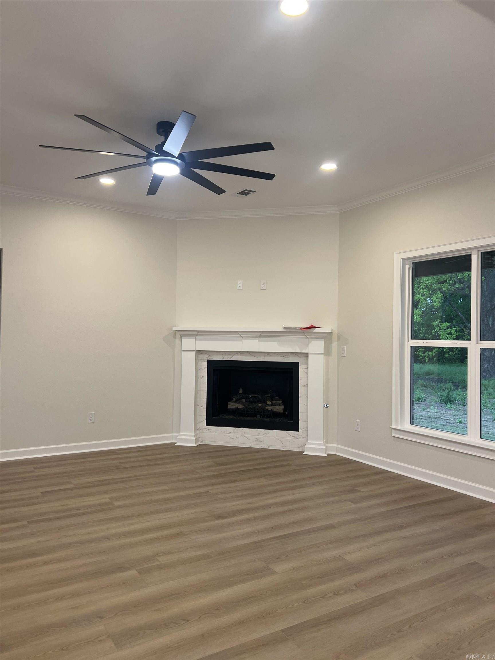 THE GROVE - Residential