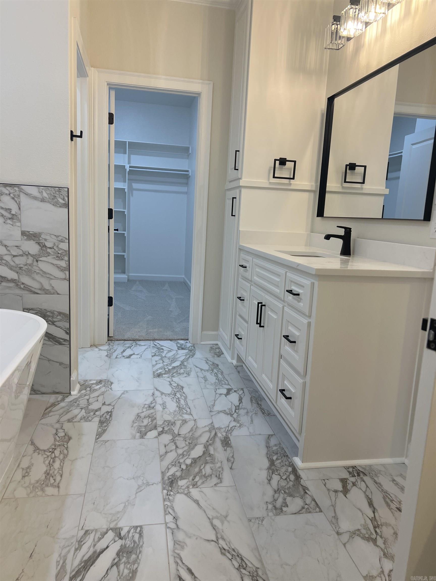 THE GROVE - Residential