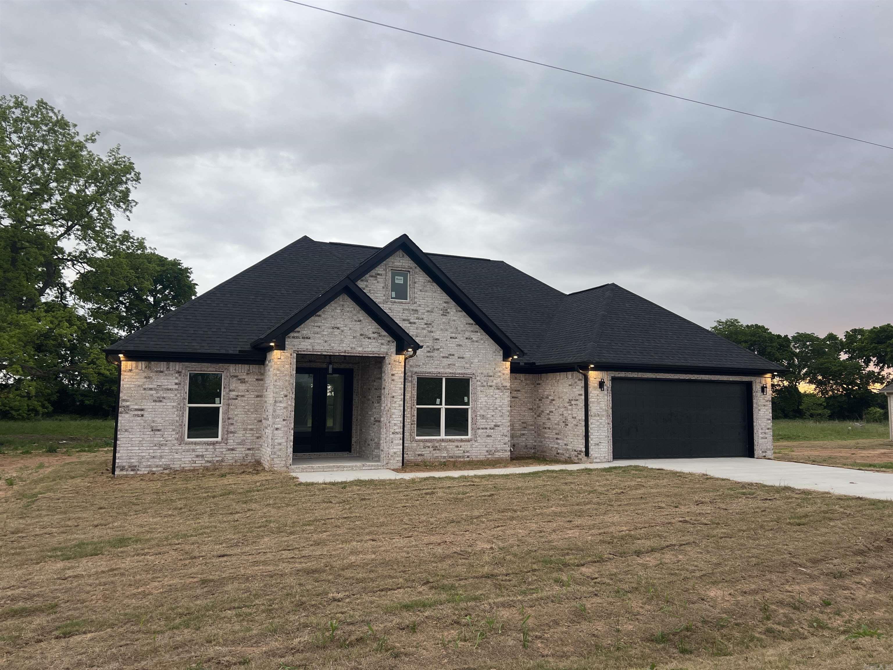 THE GROVE - Residential