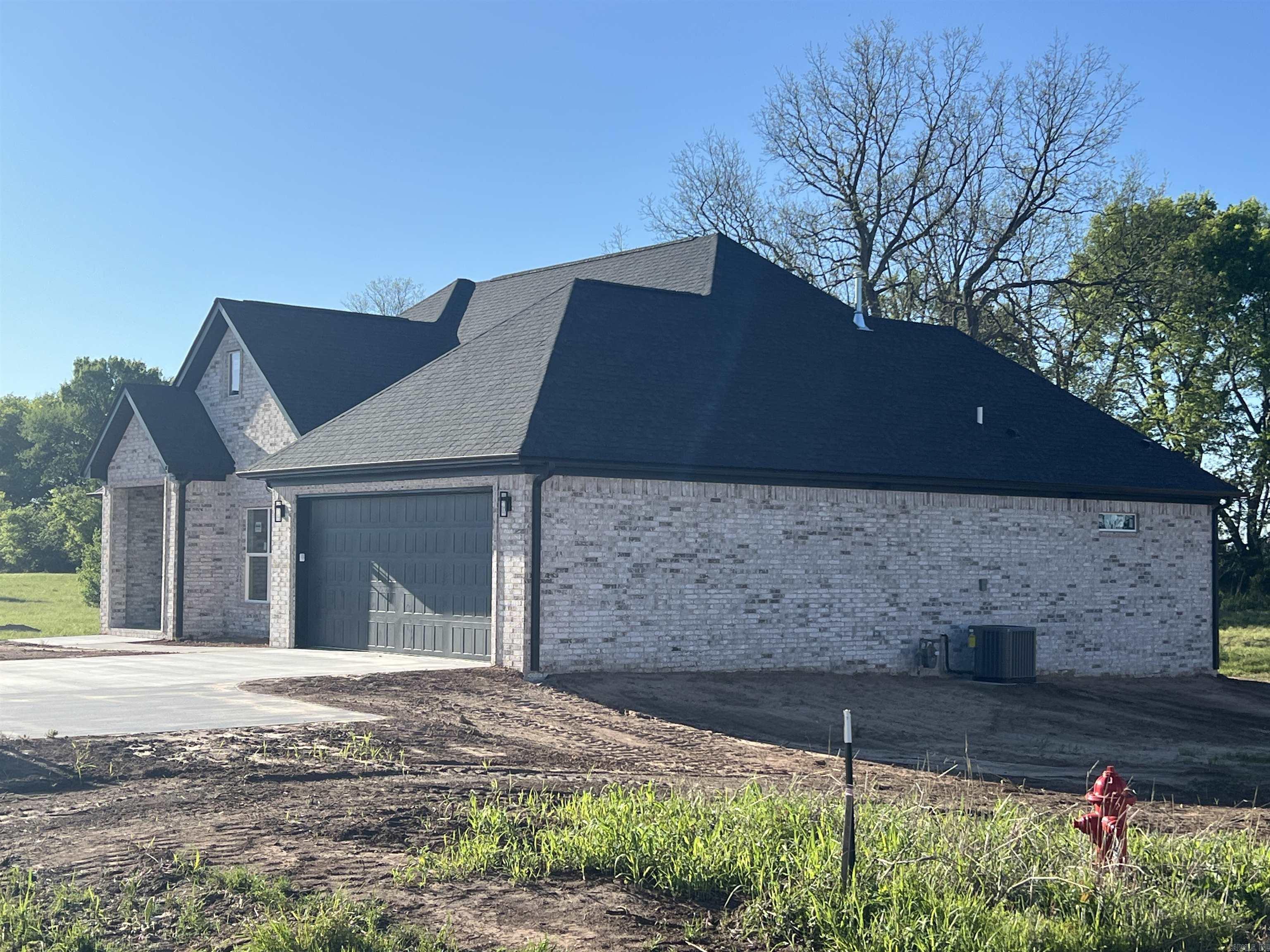 THE GROVE - Residential