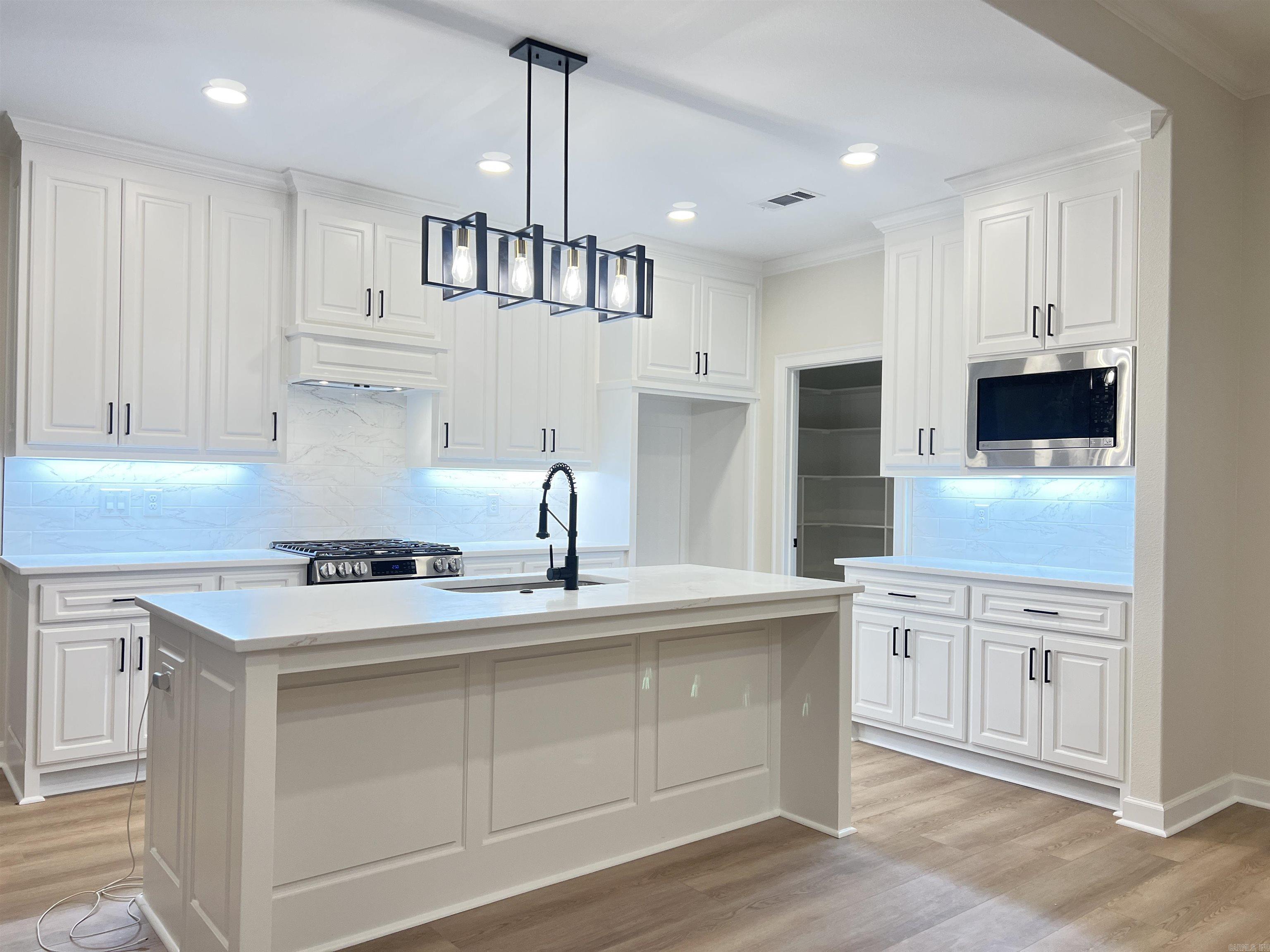 THE GROVE - Residential