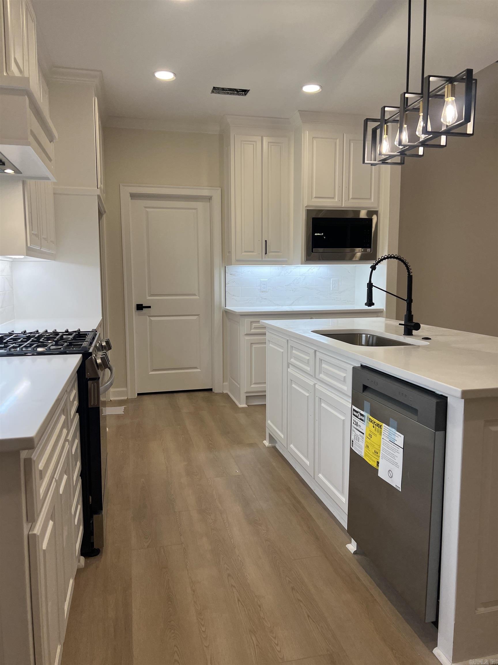 THE GROVE - Residential