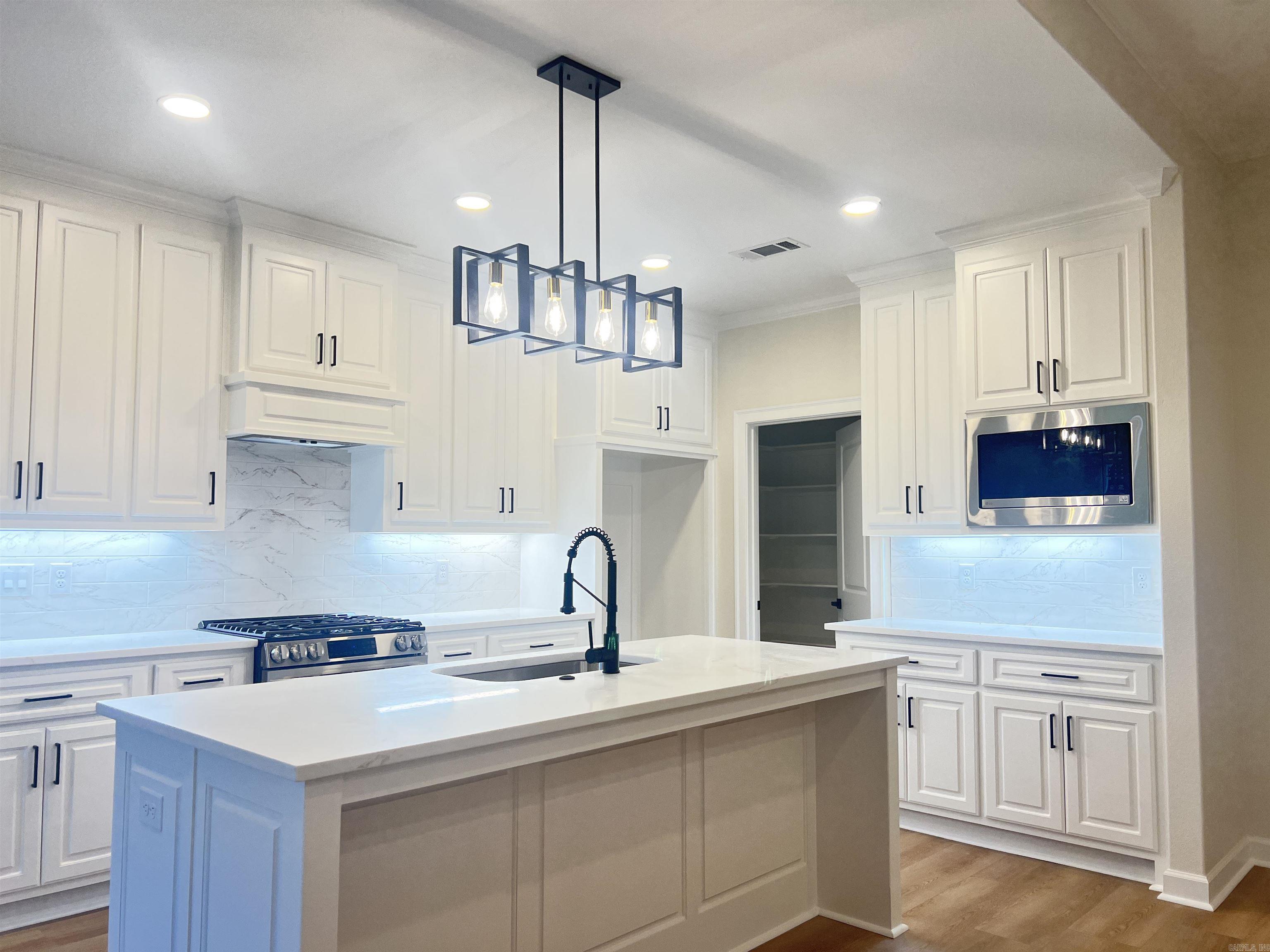 THE GROVE - Residential