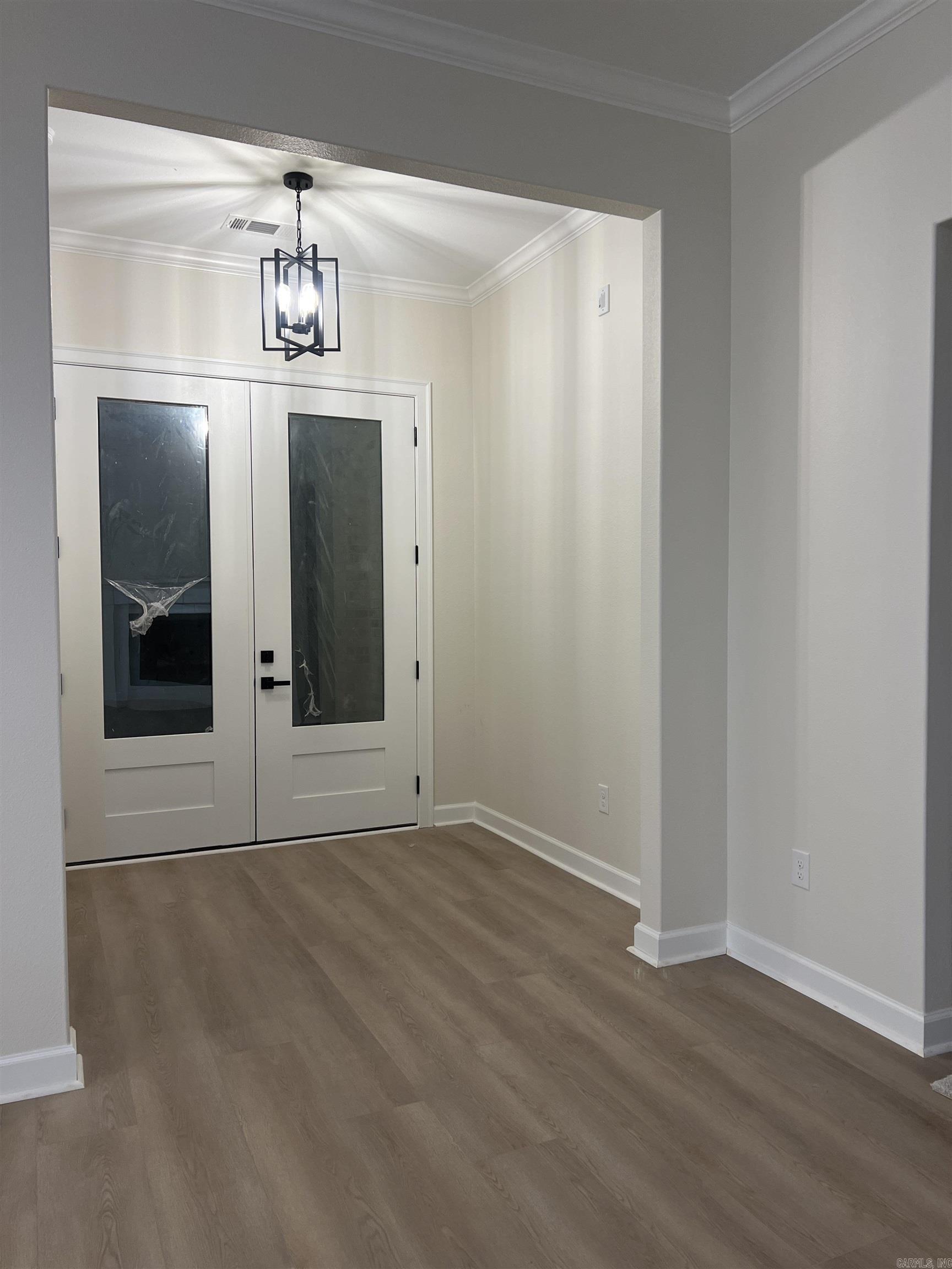 THE GROVE - Residential