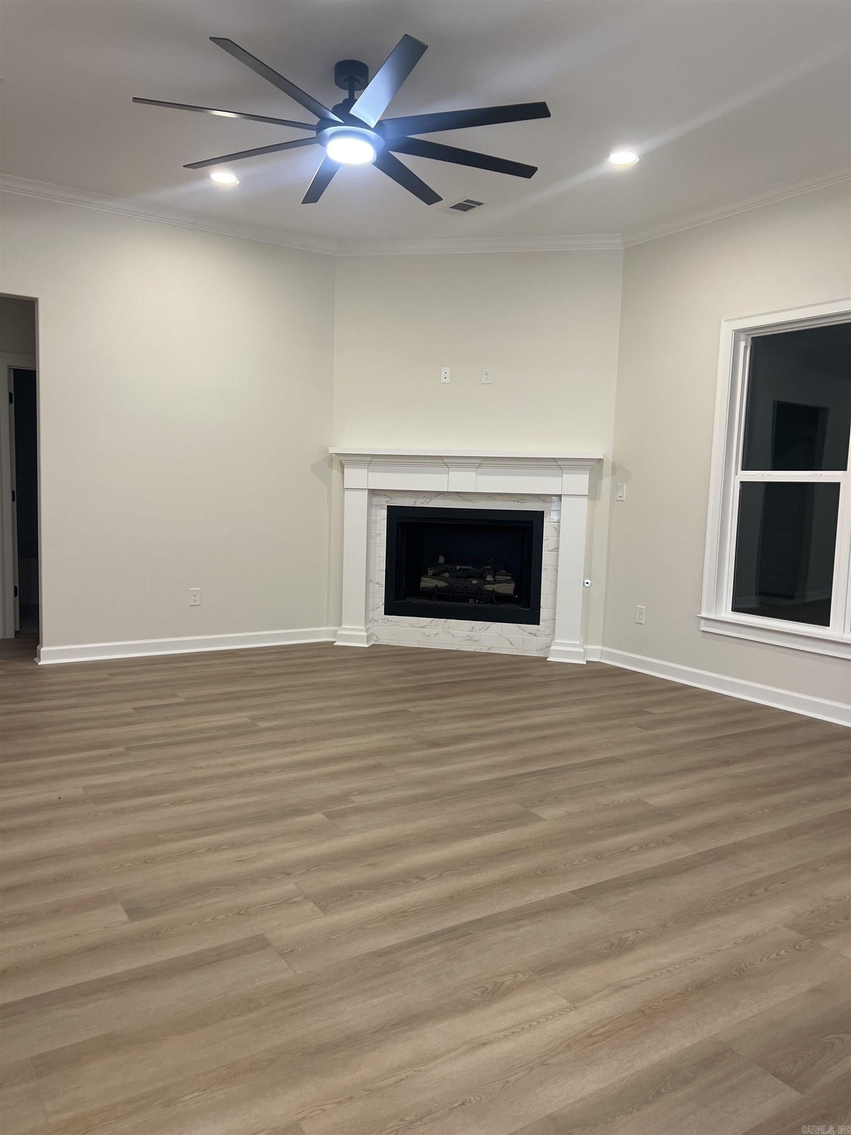THE GROVE - Residential