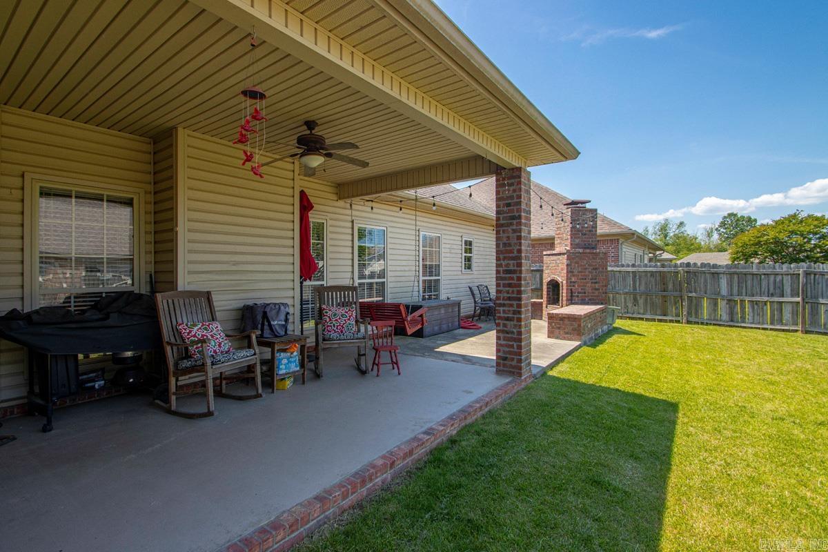 THE VILLAGE @ HURRICANE LAKE - Residential