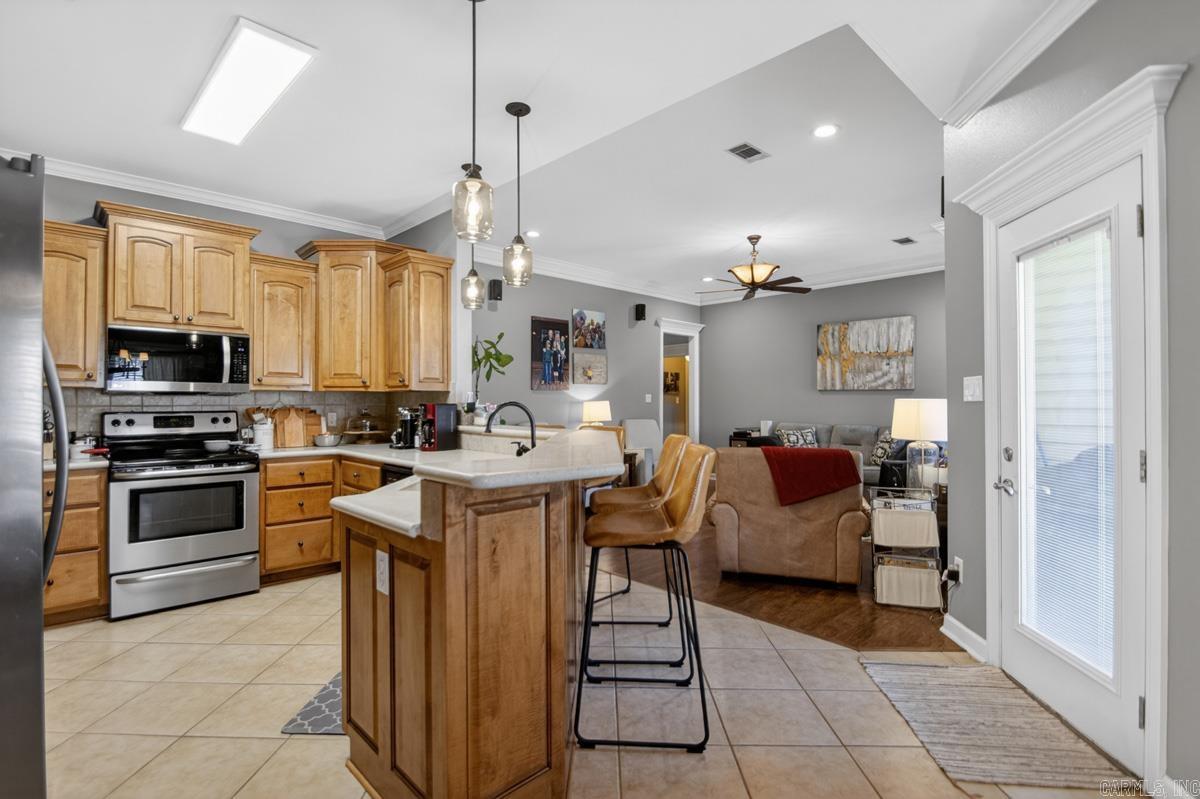 THE VILLAGE @ HURRICANE LAKE - Residential