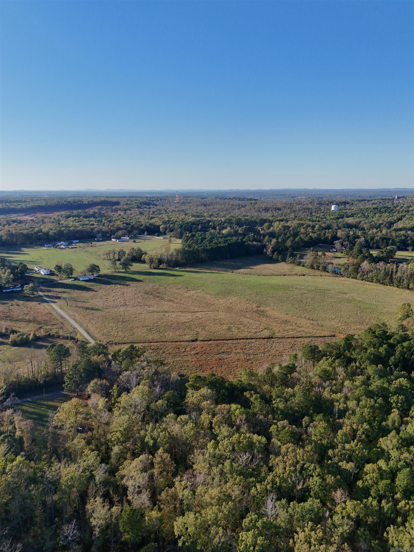 Alexander-Benton - Land