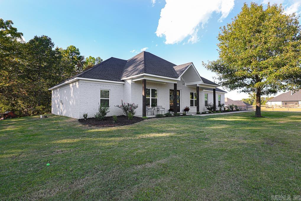 AVILLA HILLS - Residential