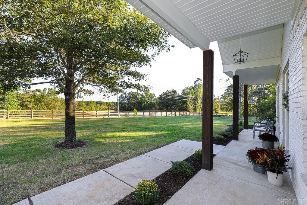 AVILLA HILLS - Residential