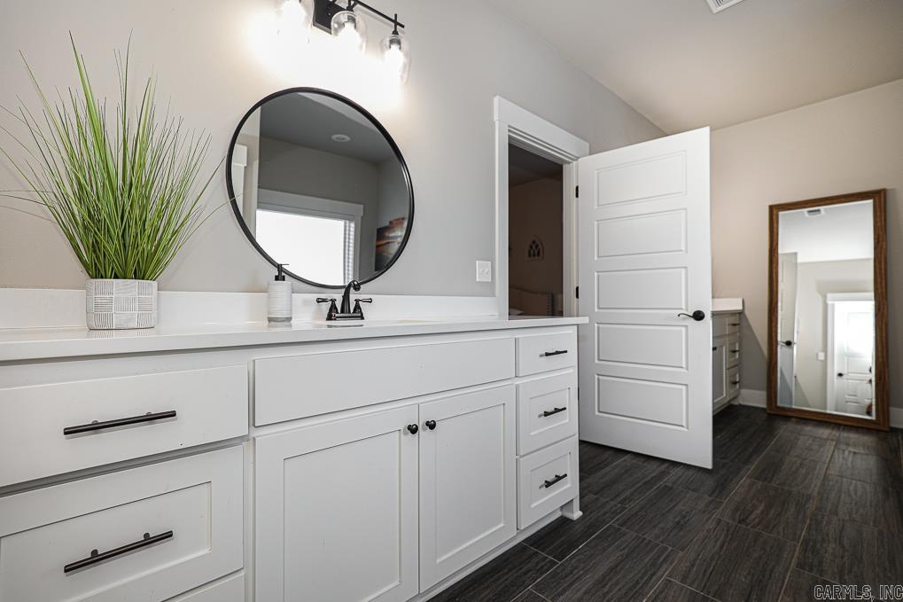 AVILLA HILLS - Residential