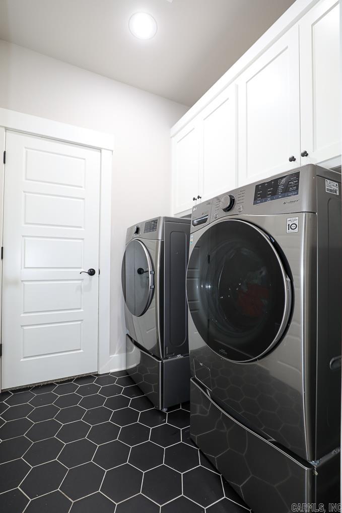 AVILLA HILLS - Residential