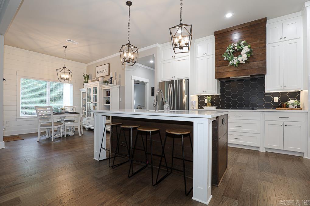 AVILLA HILLS - Residential