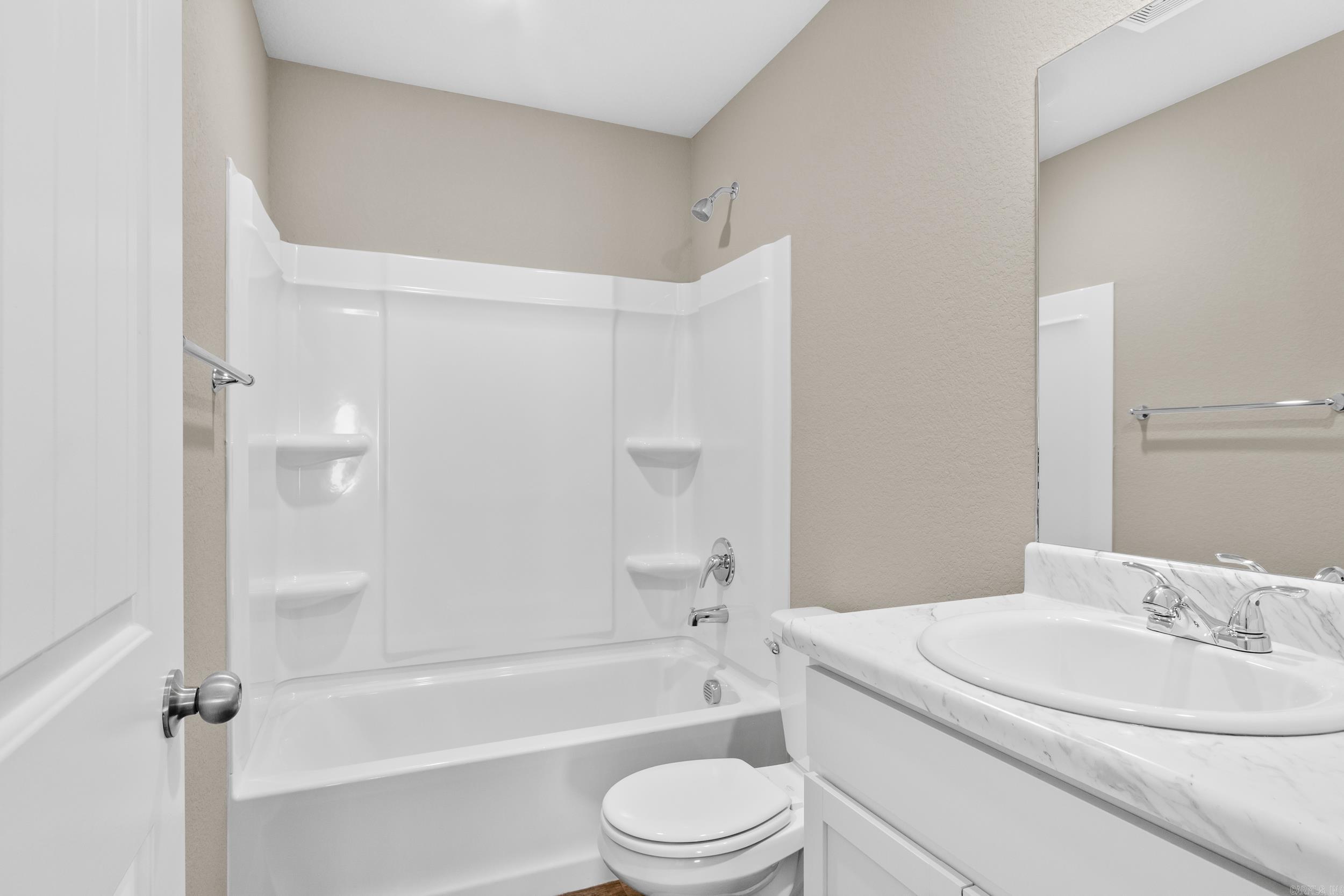 COUNTRY CLUB OF ARK THE - Residential