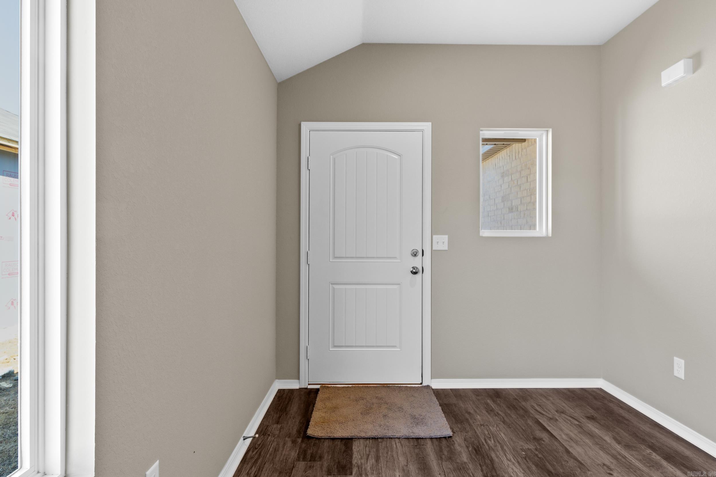 COUNTRY CLUB OF ARK THE - Residential