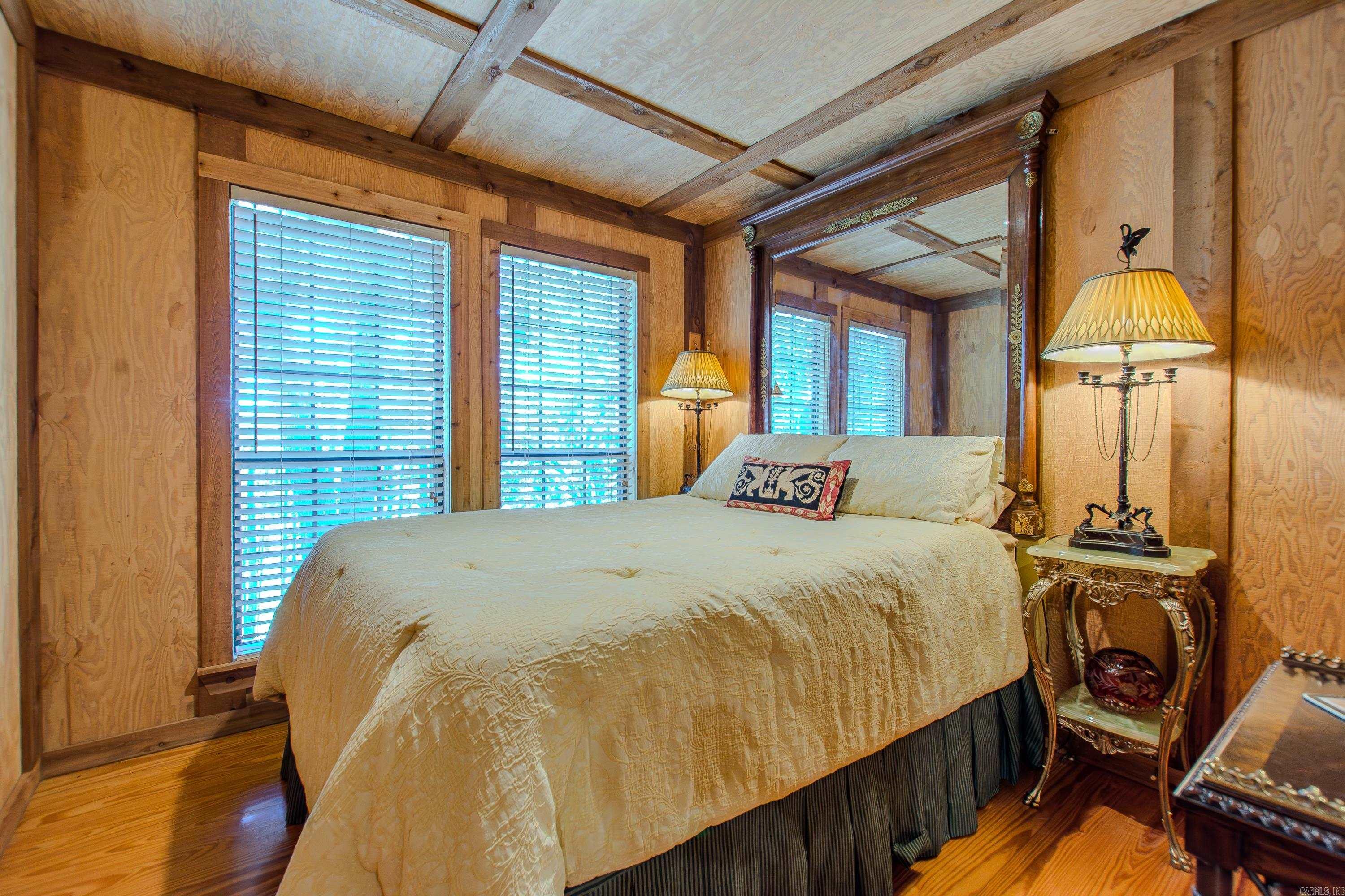 NORTH RIDGE ADDN - Residential