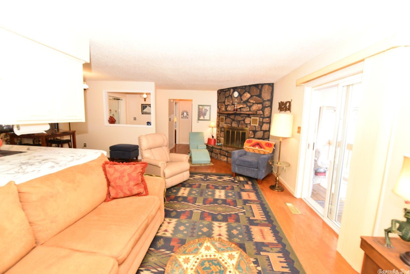 LAKEWOOD HILLS - Residential