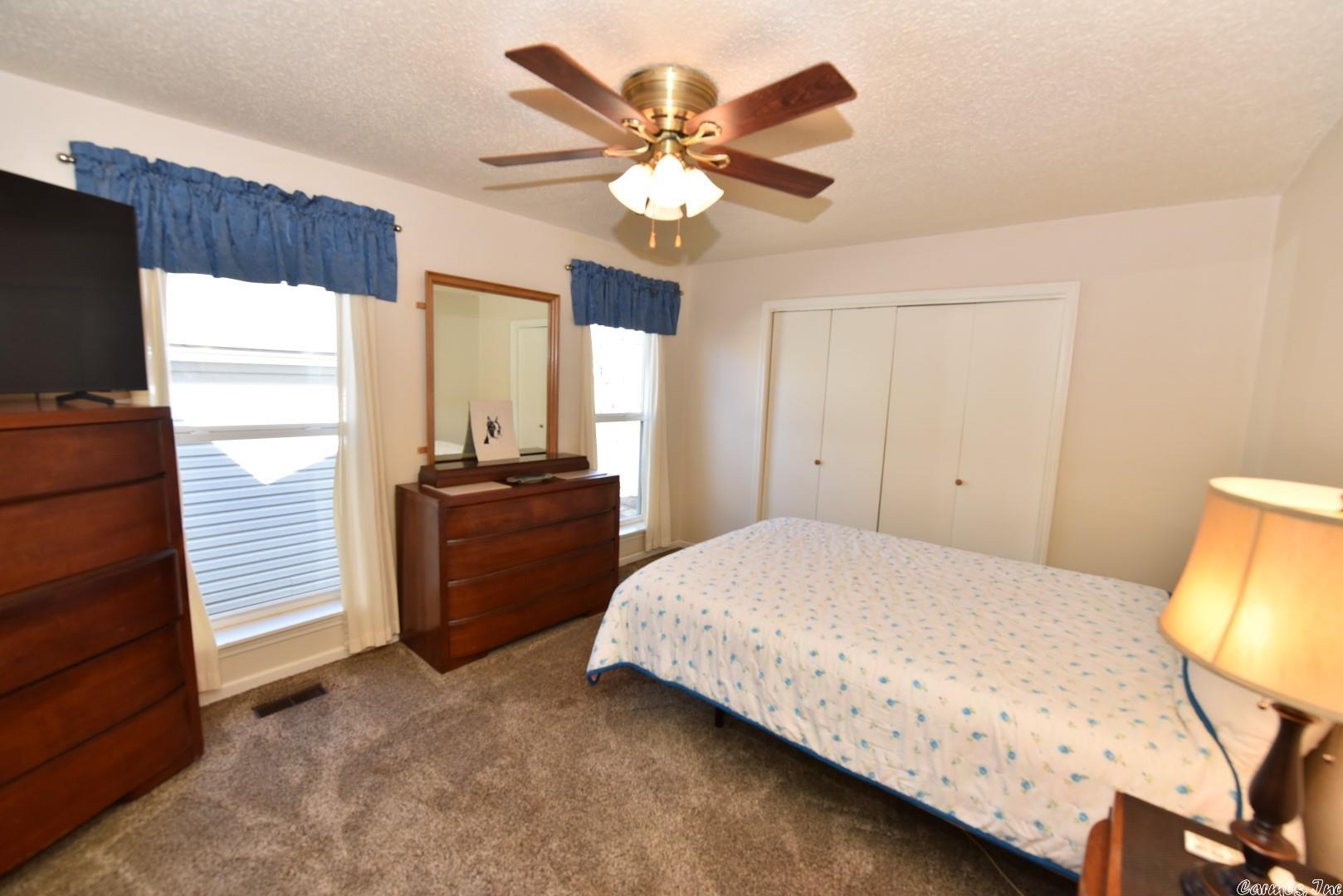 LAKEWOOD HILLS - Residential