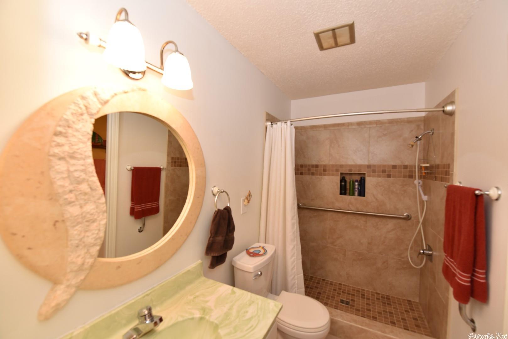 LAKEWOOD HILLS - Residential