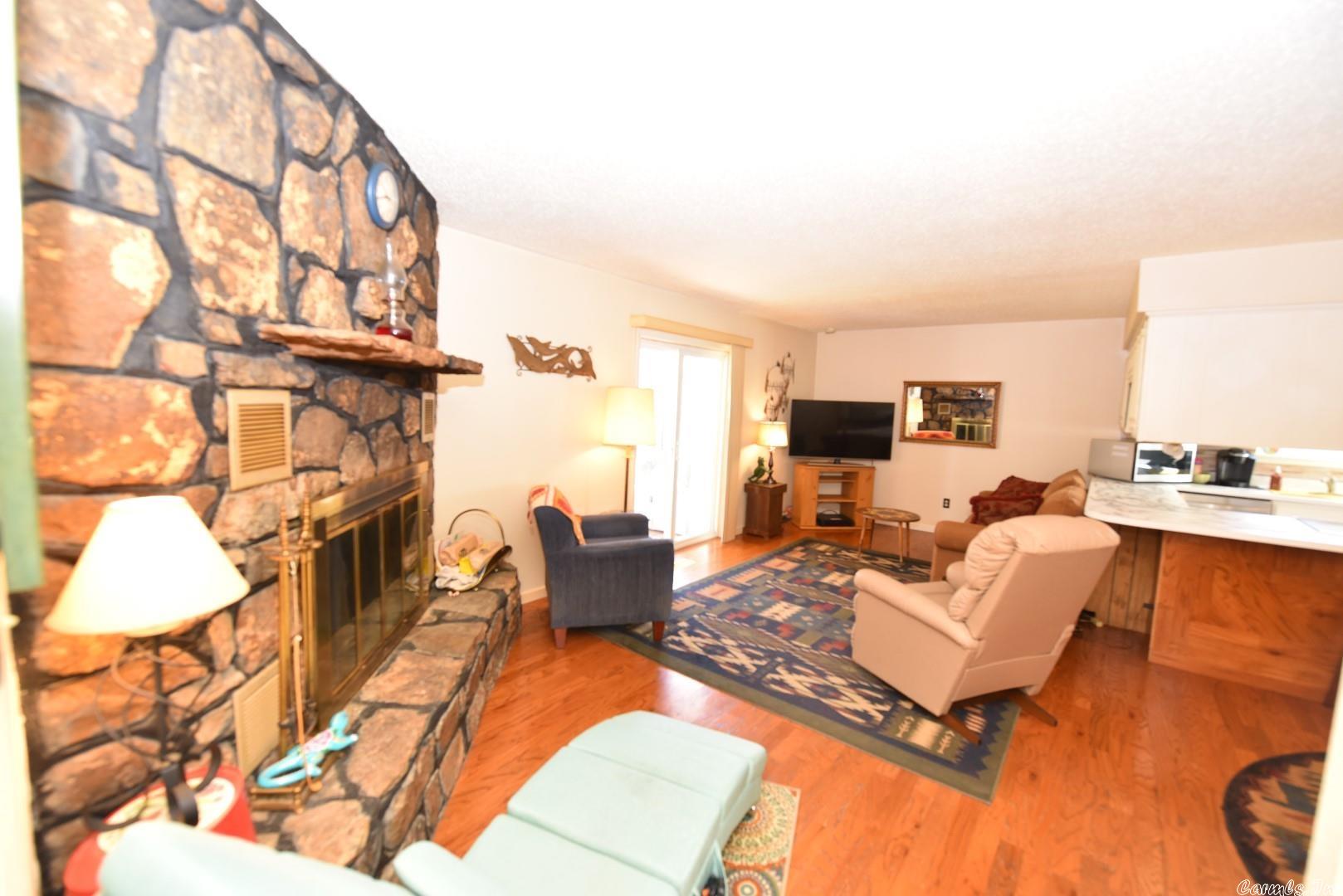 LAKEWOOD HILLS - Residential