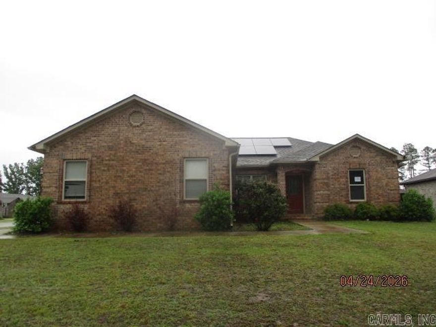 Located in the Huntington Place subdivision features this 4br/2ba Brick home with enclosed double garage.  Seller will not be making repairs. Buyer to perform due diligence. The following flood zone information has been obtained for the property. Flood Zone Designation: X. Seller does not pay customary closing costs: including title policy, escrow fees, survey or transfer fees. Proof of funds required on cash transactions Lender Pre-Approval letter for financed offers dated within last 30 days). Seller is Secretary of Veterans Affairs. This property may qualify for Seller Financing (Vendee). Property sold As Is.
