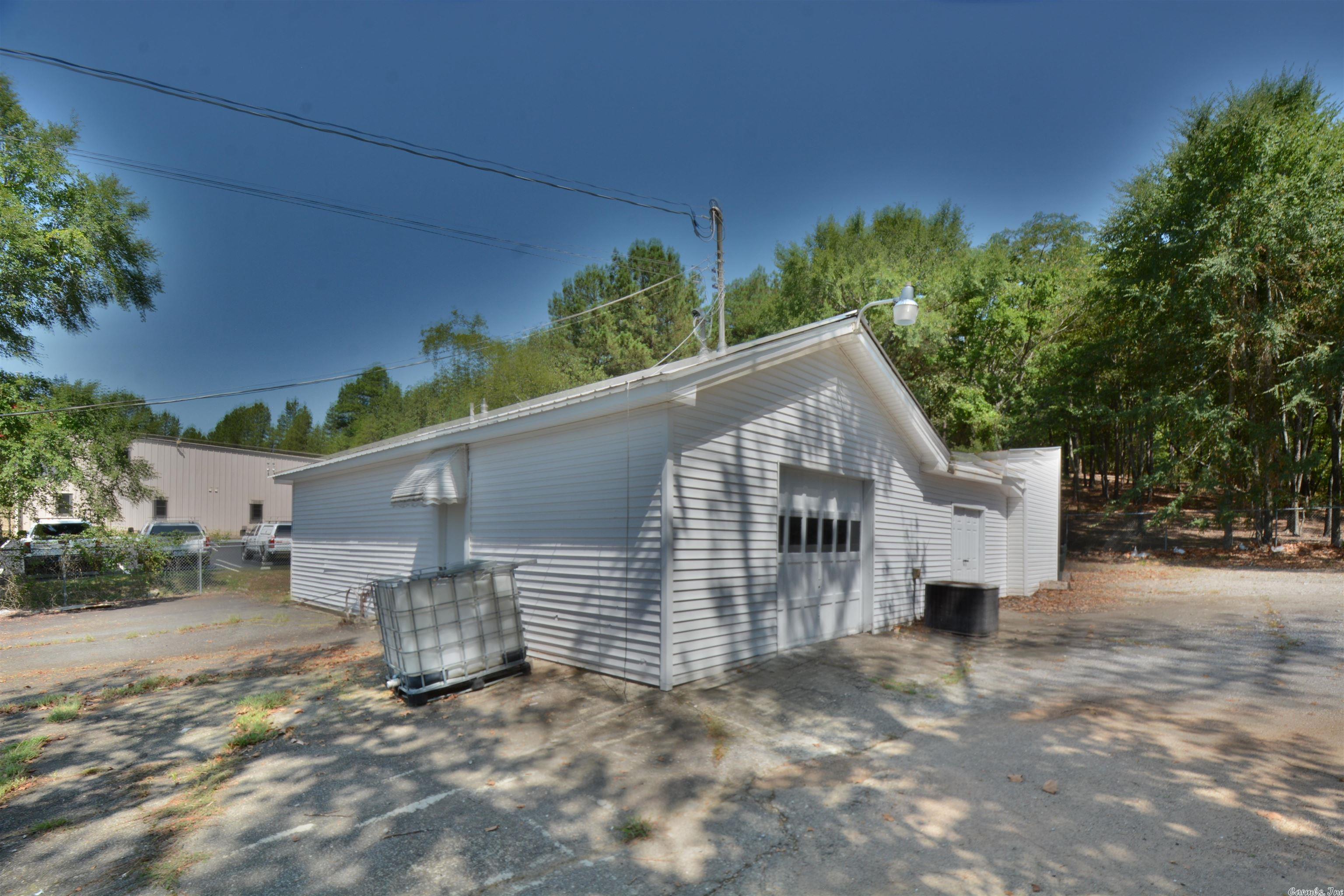 Metes & Bounds - Commercial Sale