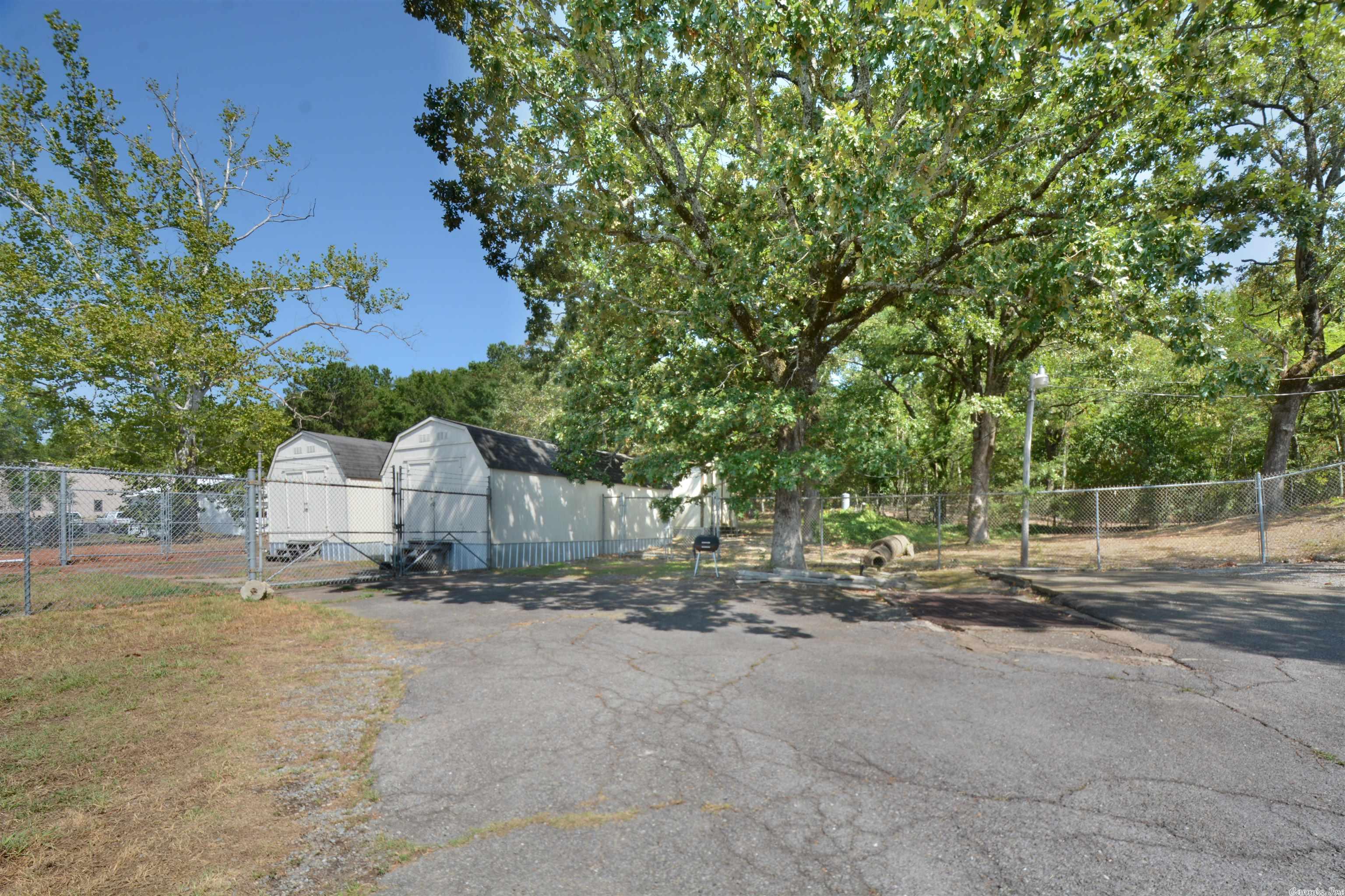 Metes & Bounds - Commercial Sale