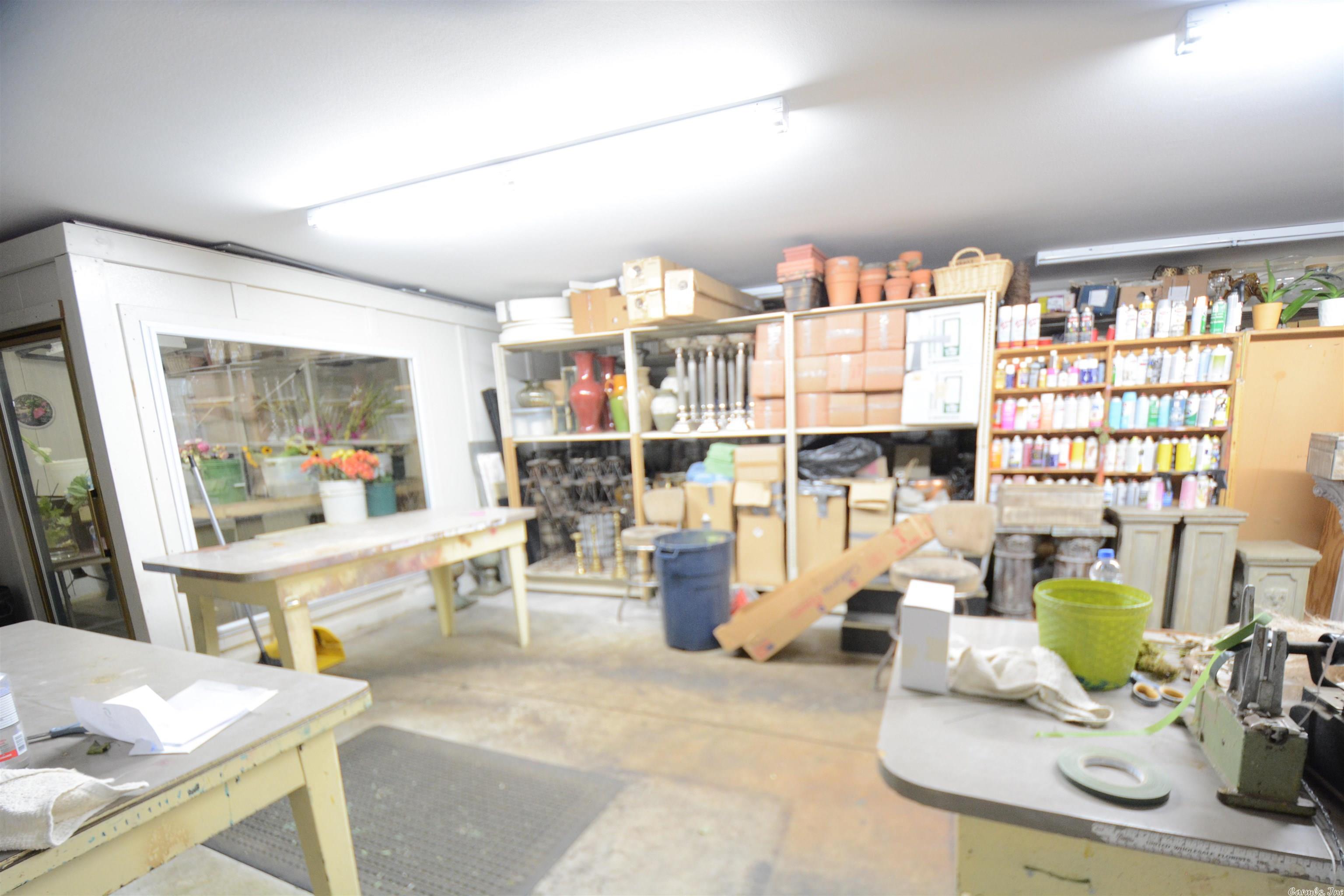 Metes & Bounds - Commercial Sale
