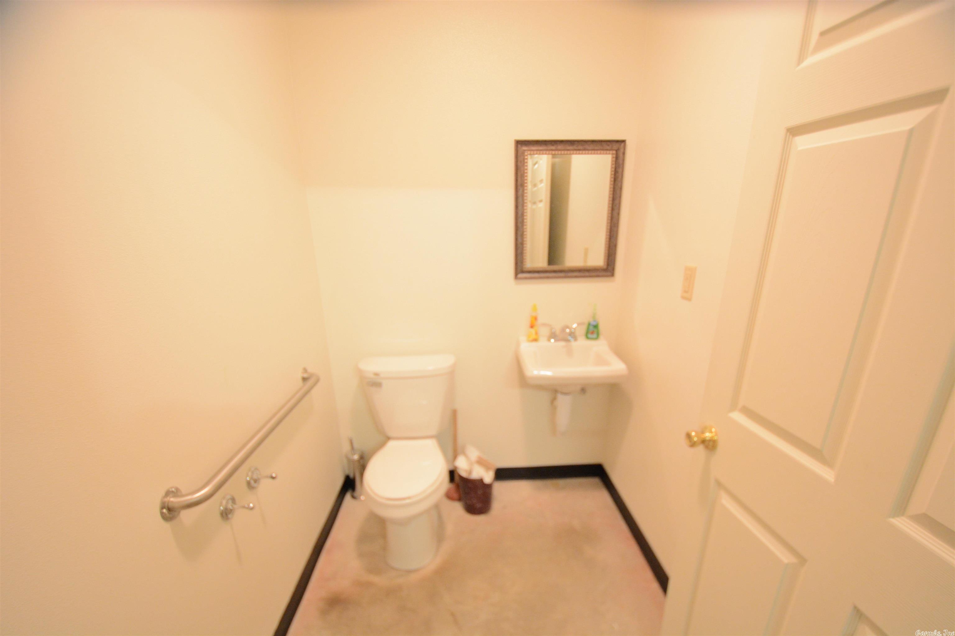 Metes & Bounds - Commercial Sale