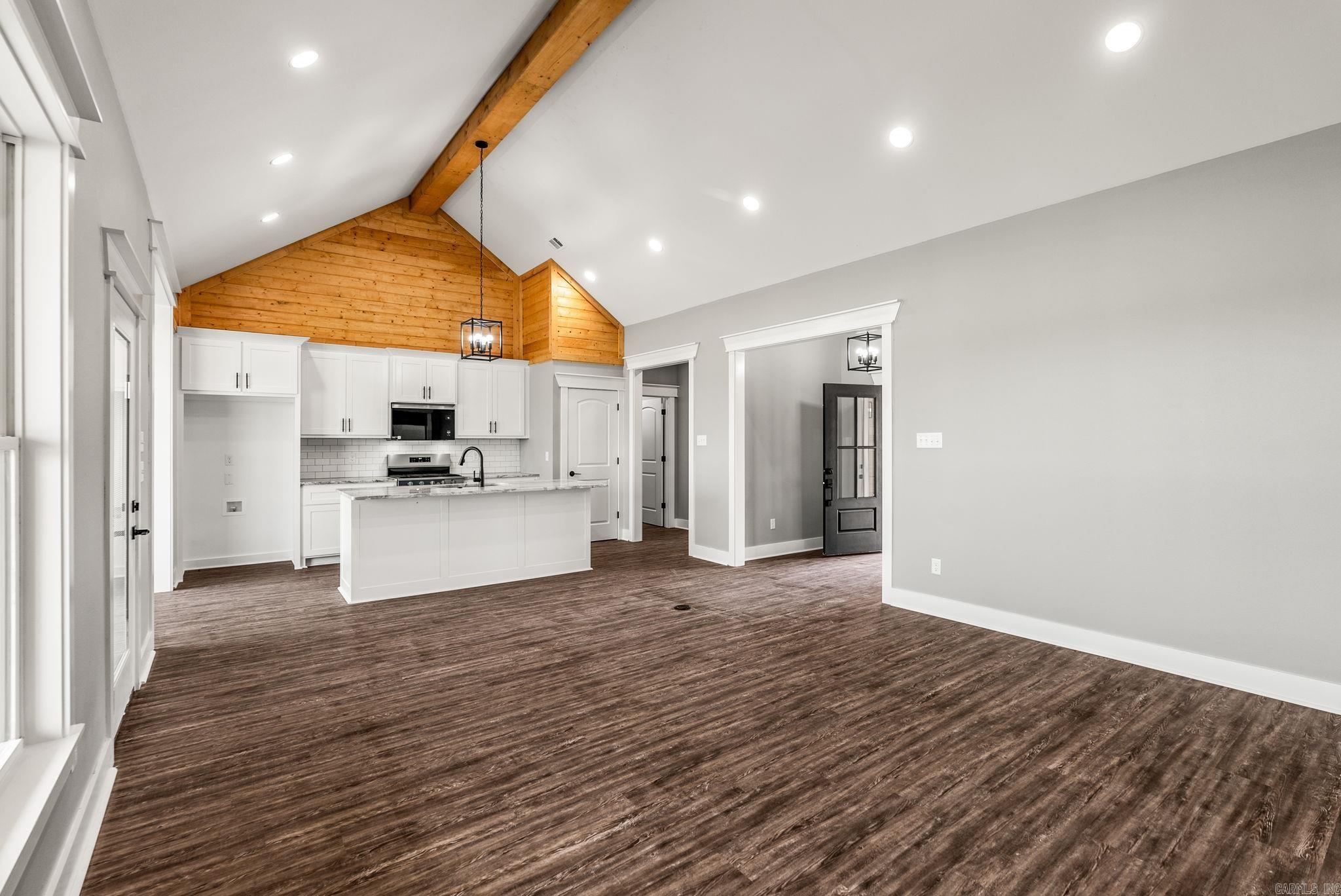 HIDDEN VALLEY ESTATES - Residential