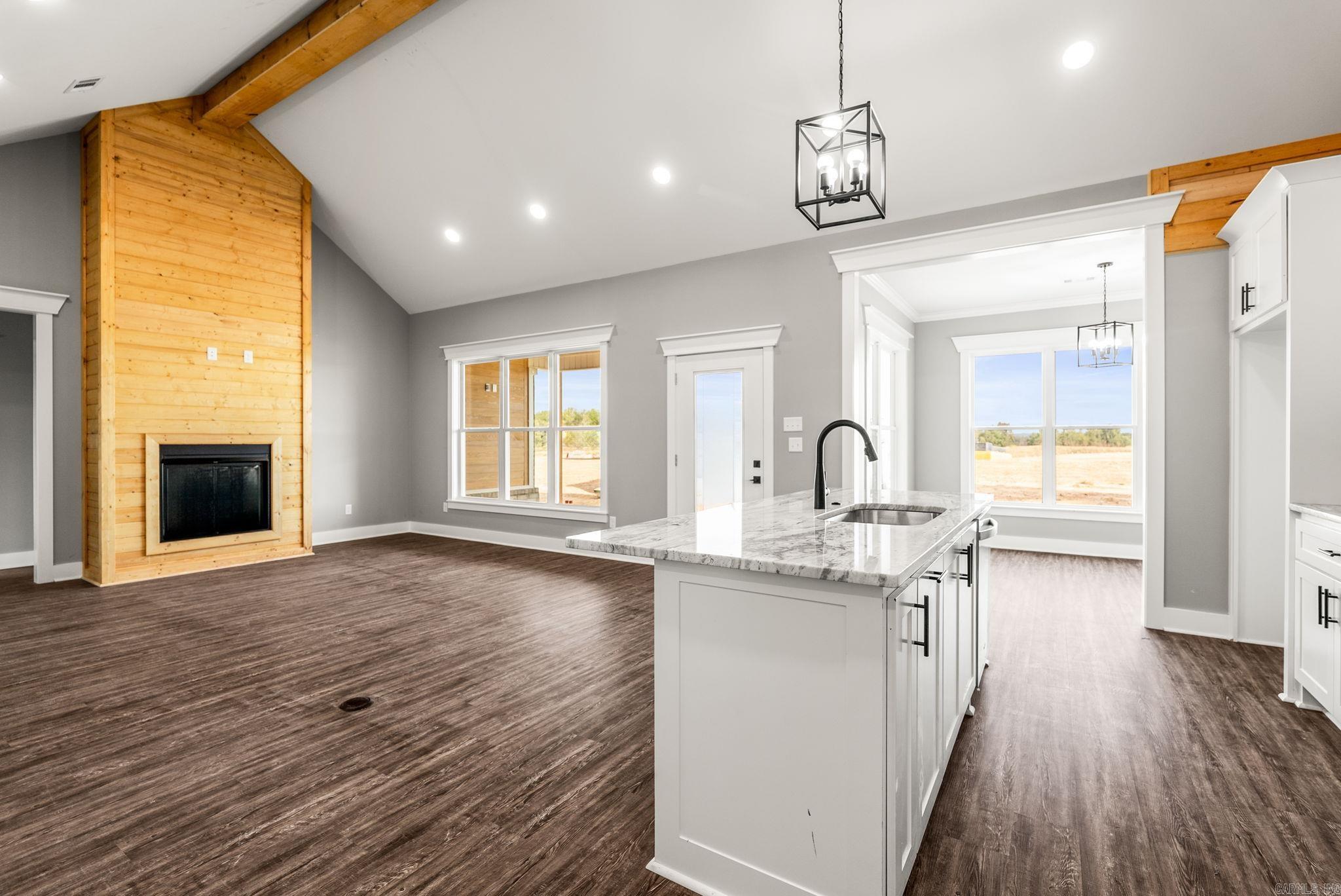 HIDDEN VALLEY ESTATES - Residential