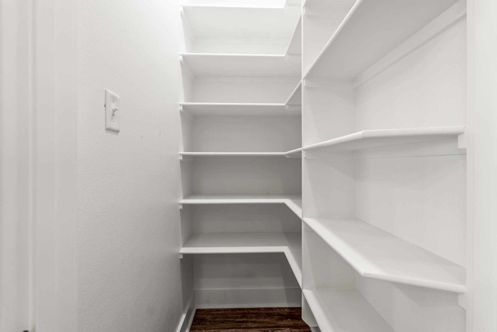 HIDDEN VALLEY ESTATES - Residential