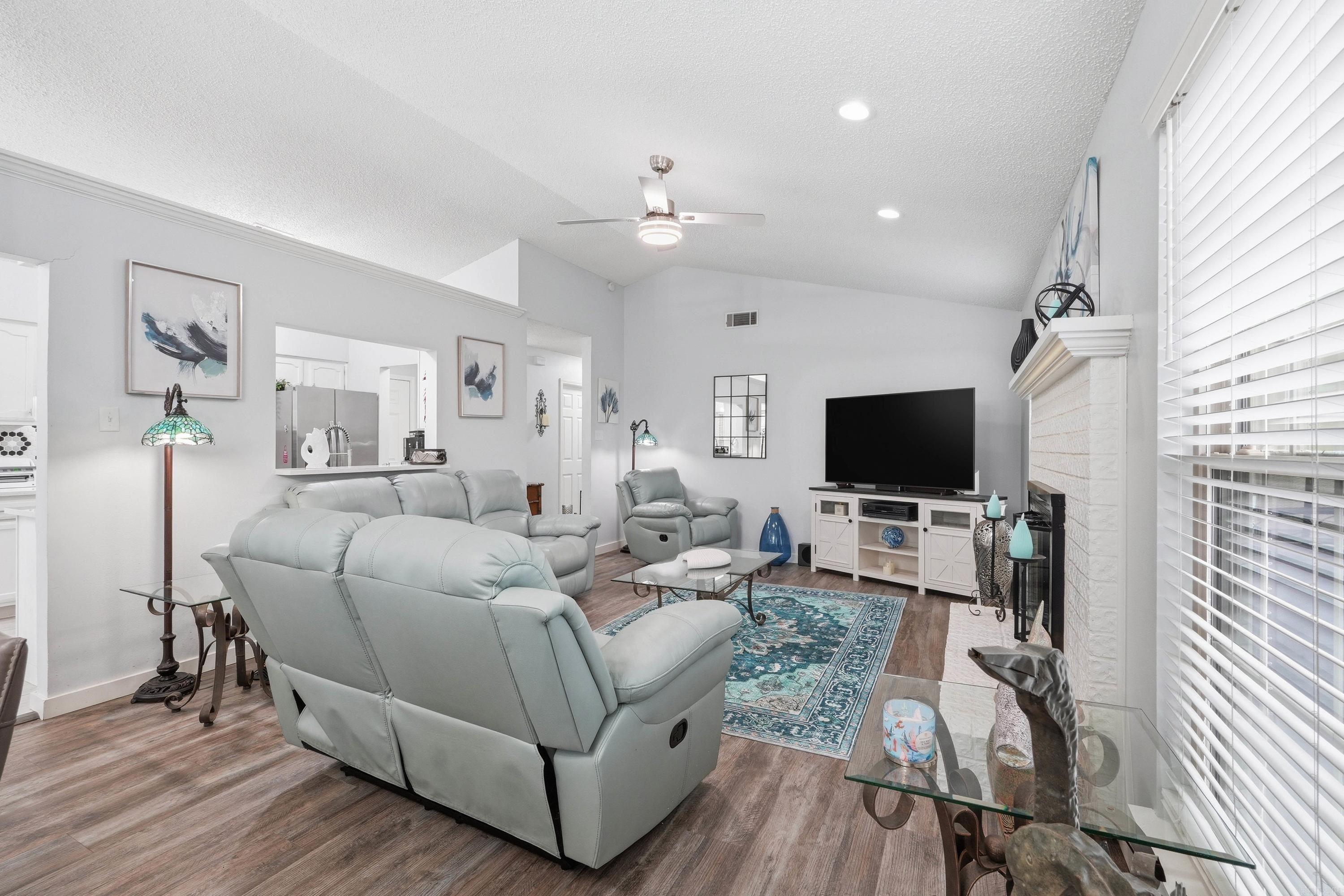 OTTER CREEK COMMUNITY - Residential