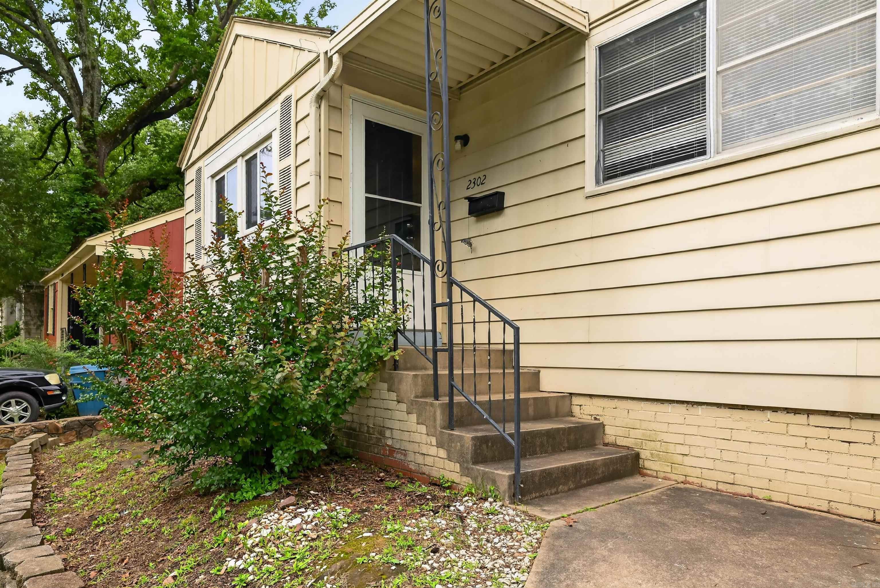 CHERRY & COX - Residential