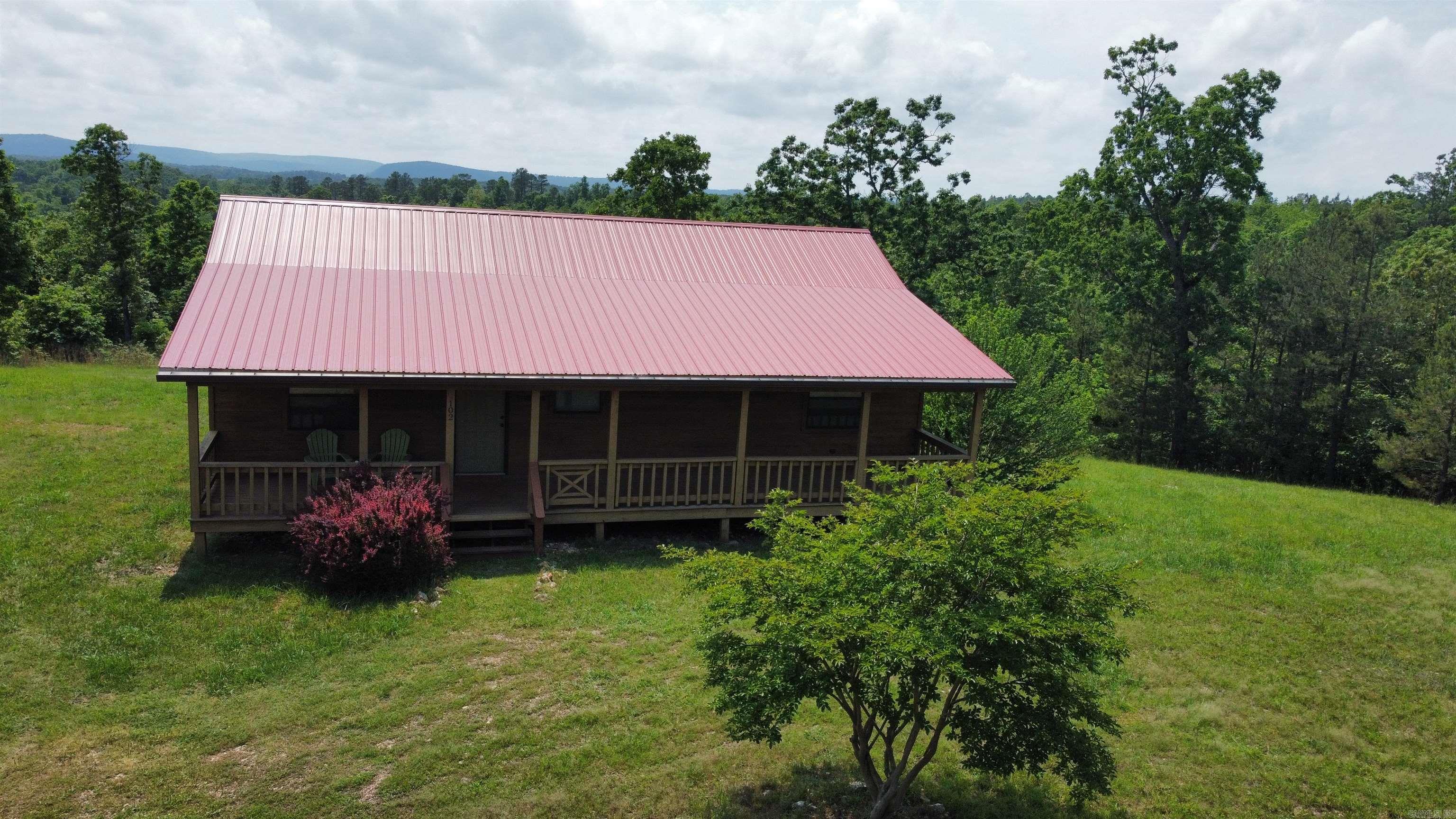 LANCASTERS-QMC HIGH COUNTRY - Residential