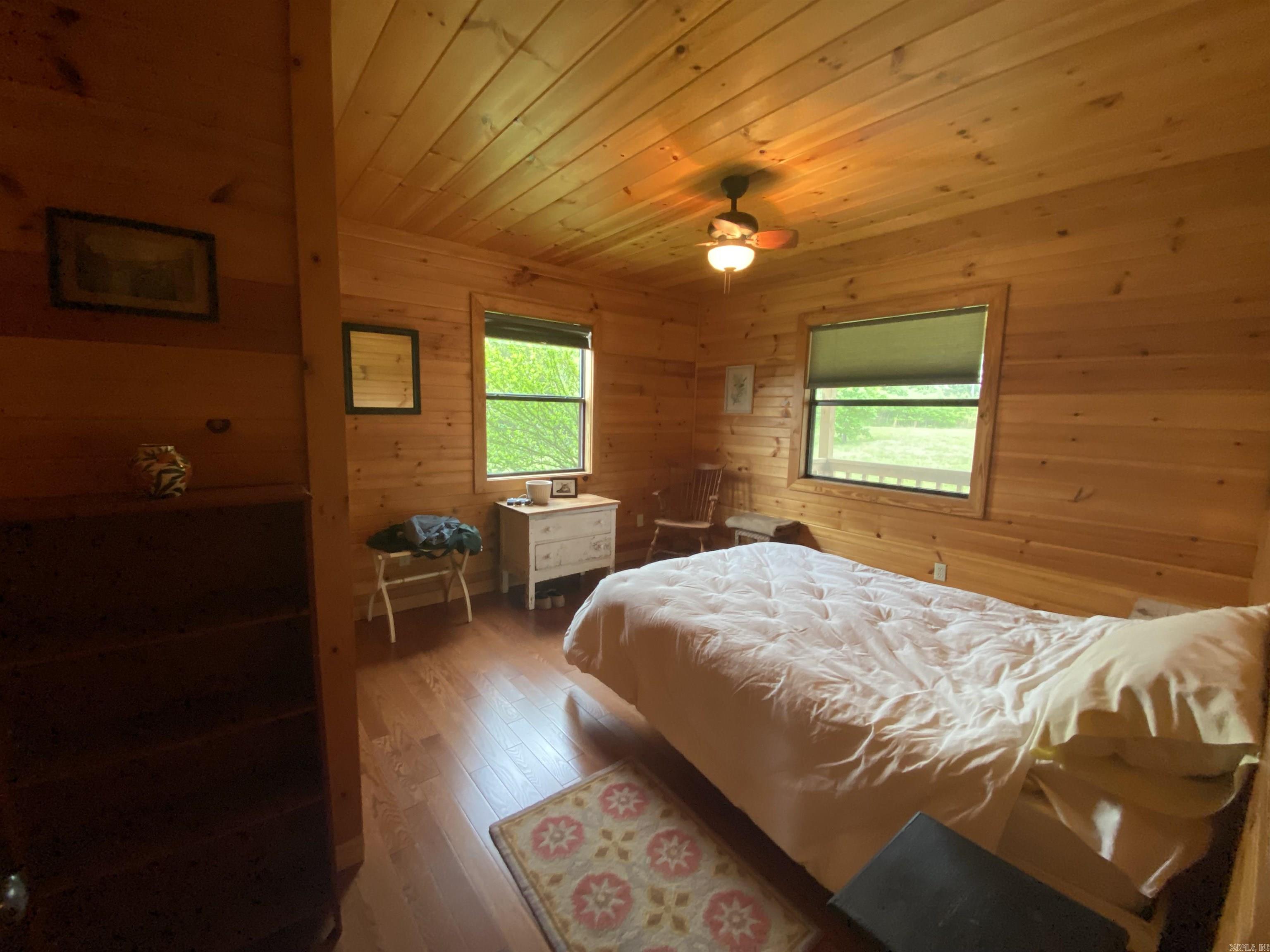 LANCASTERS-QMC HIGH COUNTRY - Residential