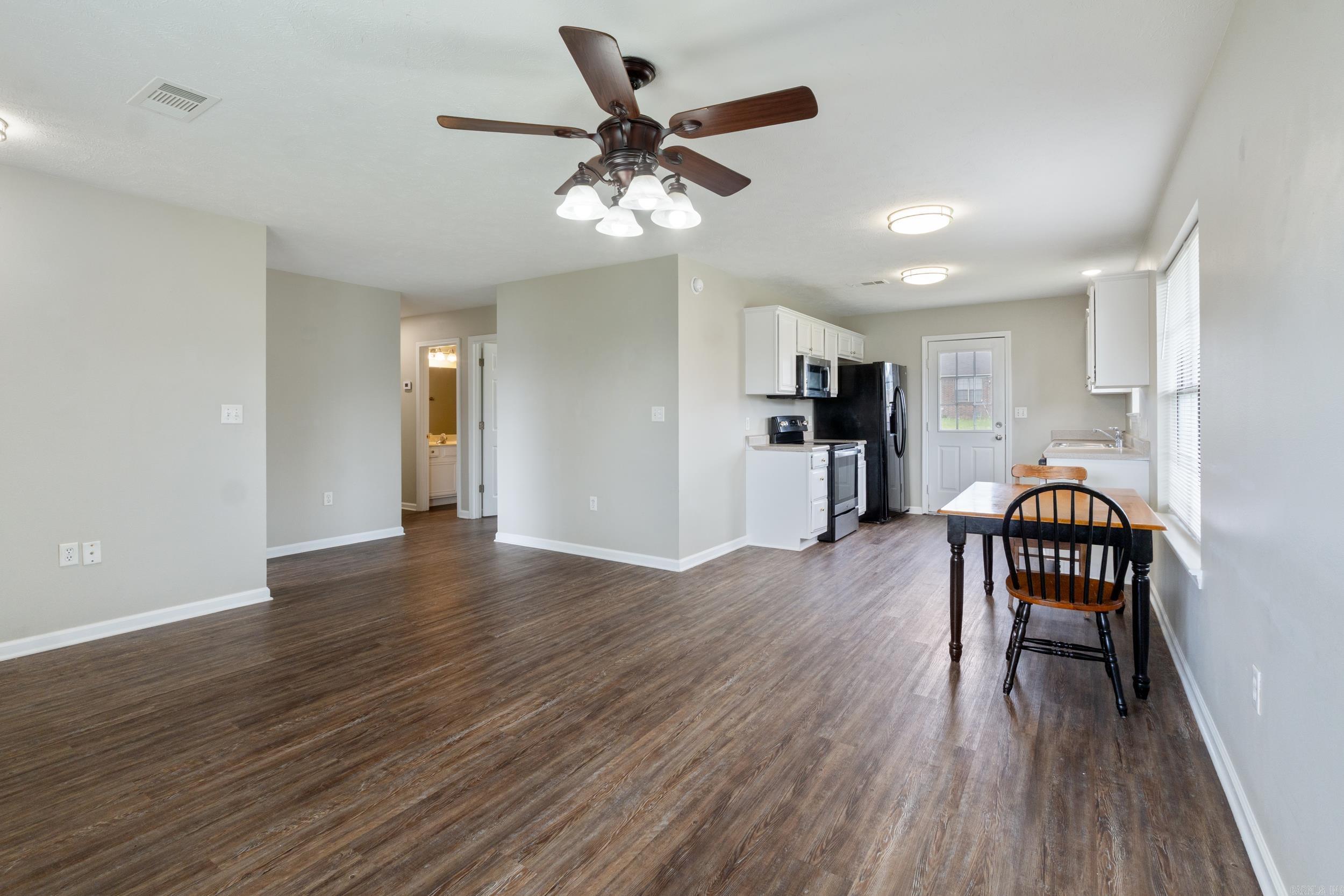 Nicholes Place Phase I - Residential