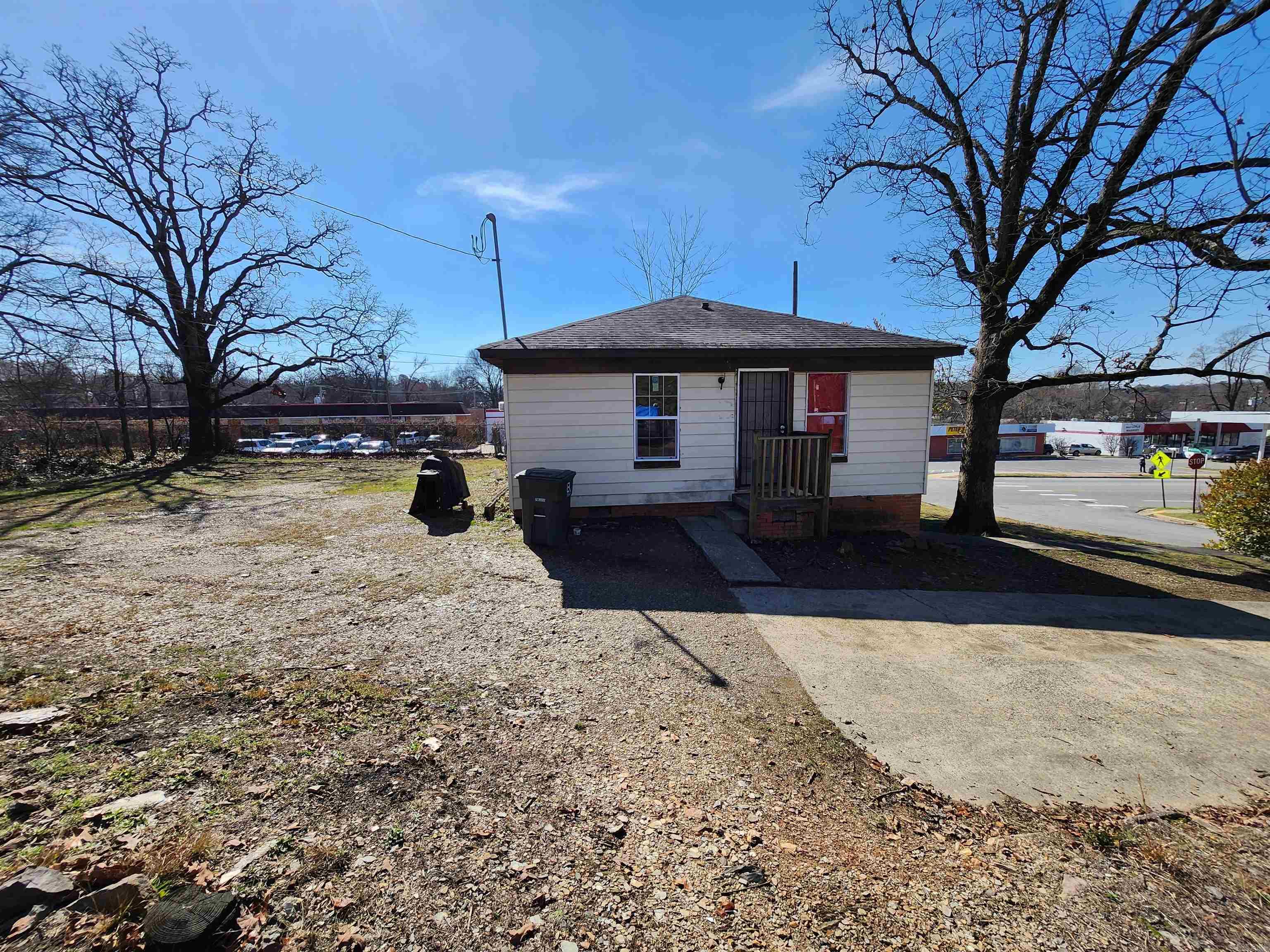 CUNNINGHAMS - Residential