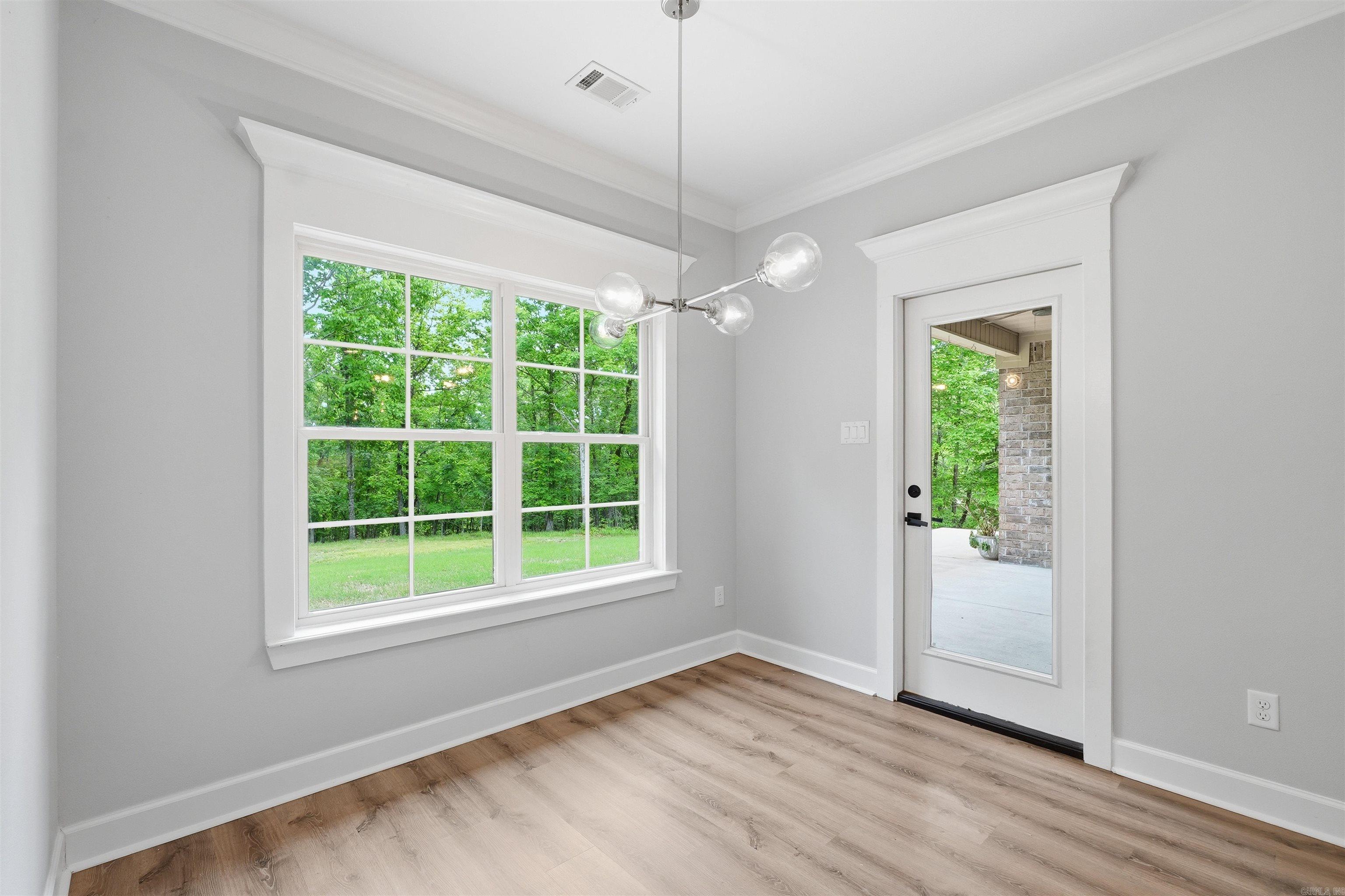 Lakeside Mountain - Residential